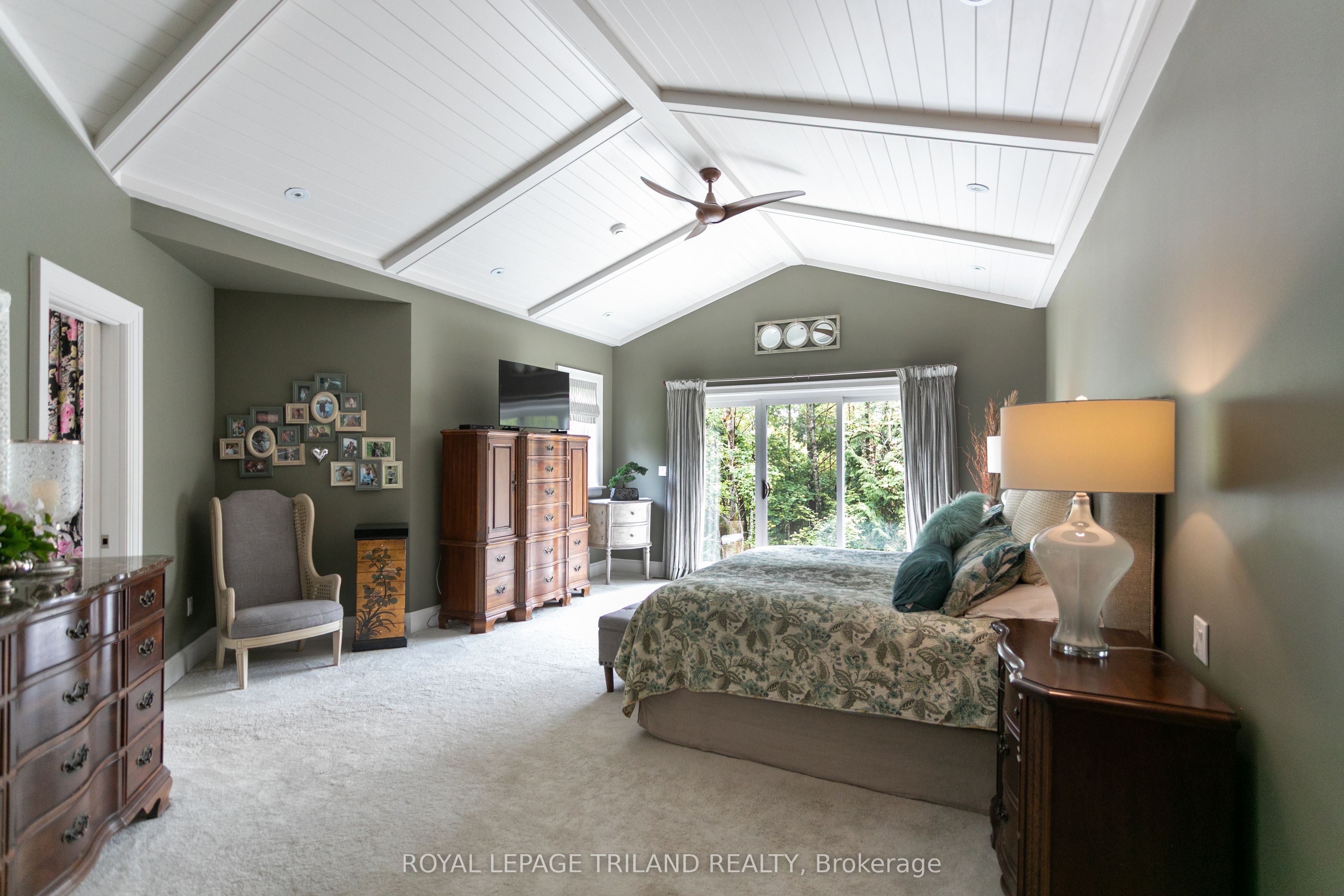 6480 Toll Gate Road Property Photo 16