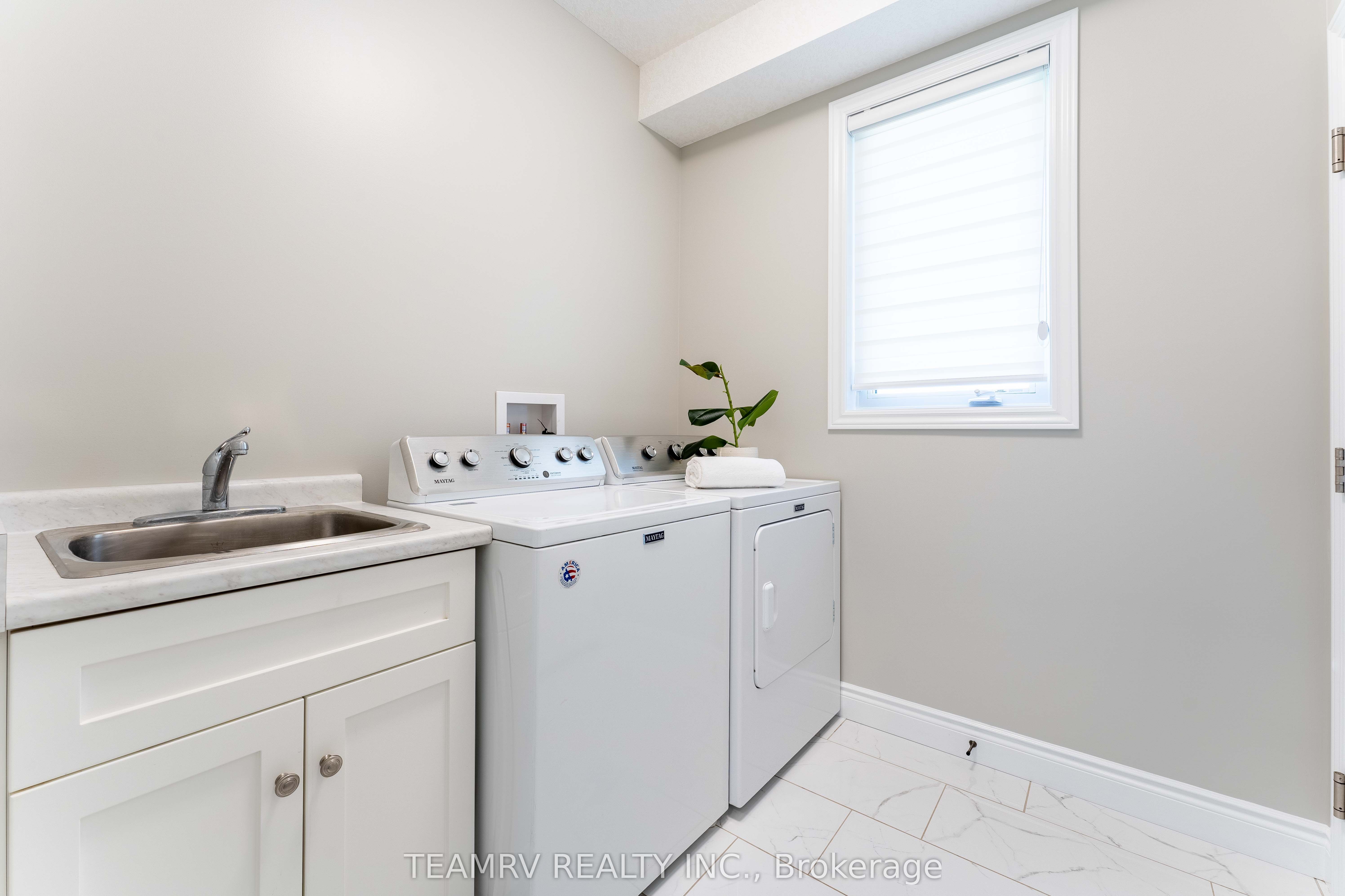 382 Masters Drive Property Photo 20
