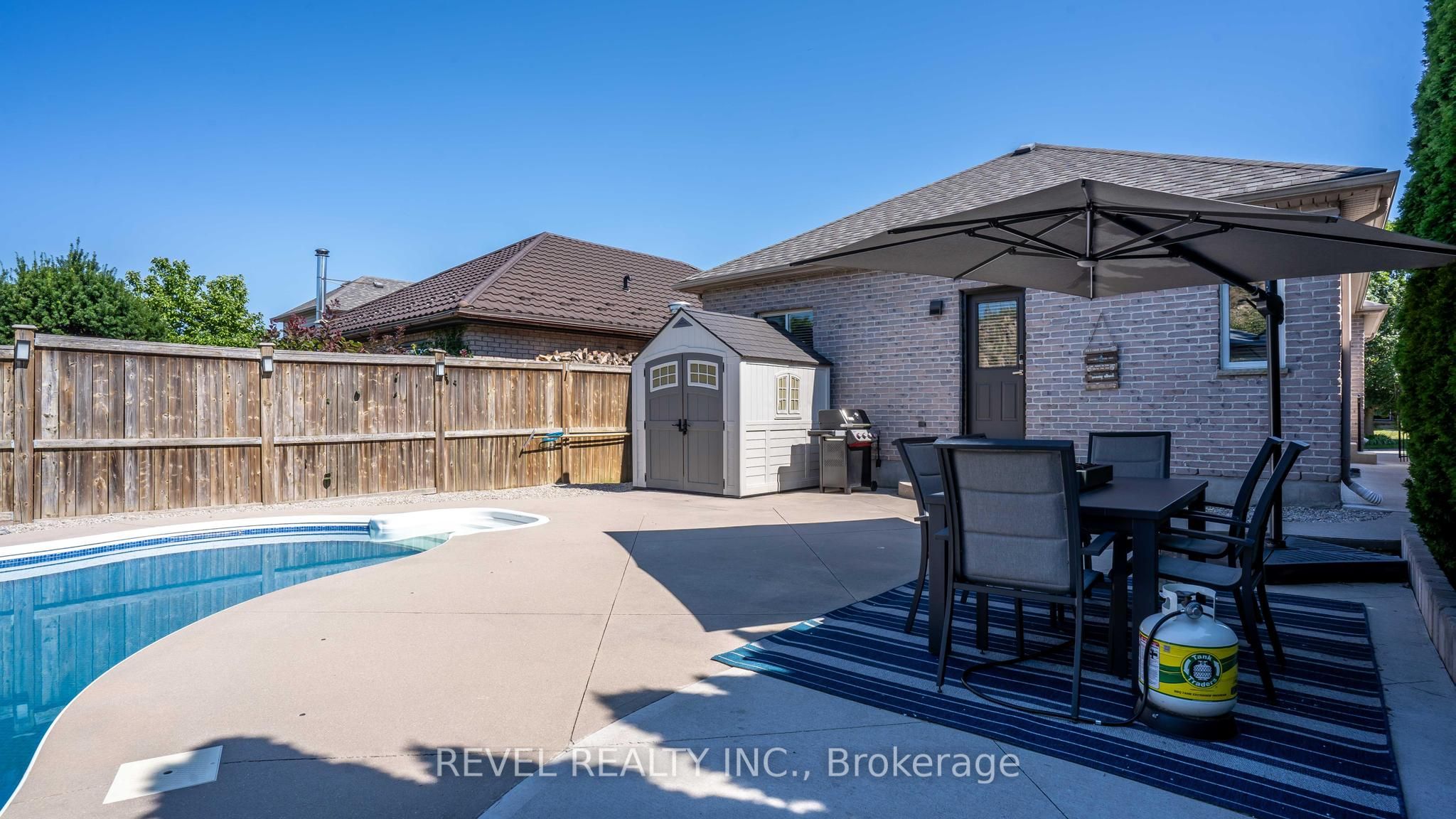 857 Cresthaven Crescent Property Photo 41