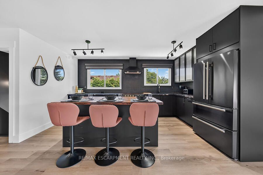 26 Parklands Drive Property Photo 8