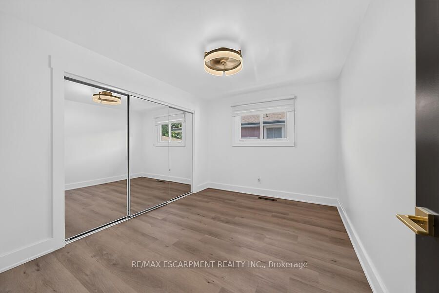 26 Parklands Drive Property Photo 14