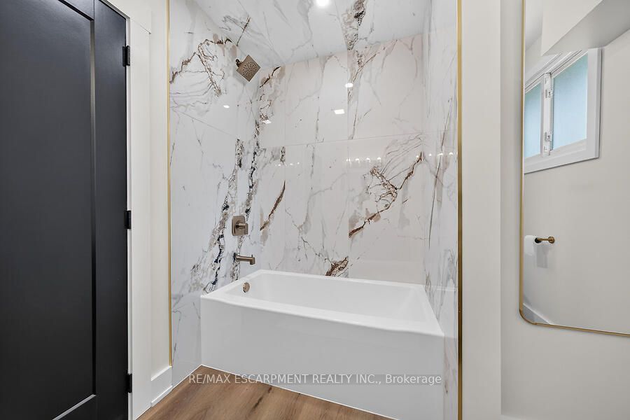 26 Parklands Drive Property Photo 16
