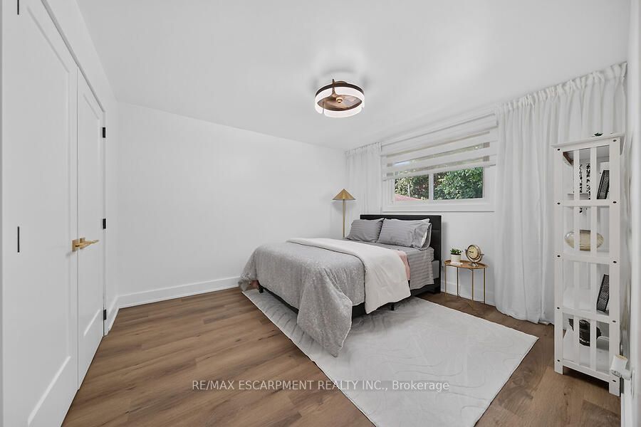 26 Parklands Drive Property Photo 17