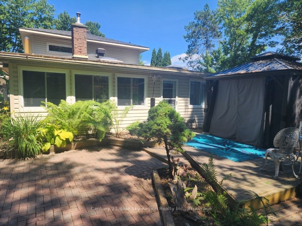 14 Birch Street Property Photo 4