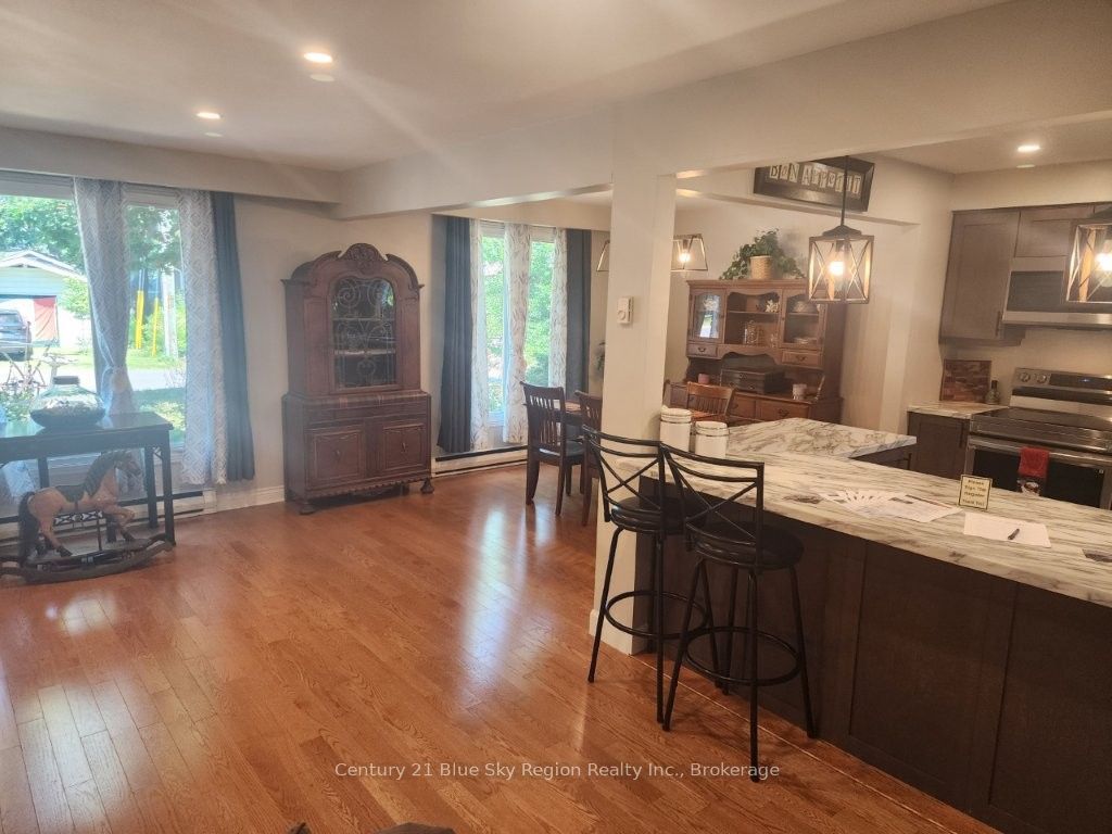 14 Birch Street Property Photo 9