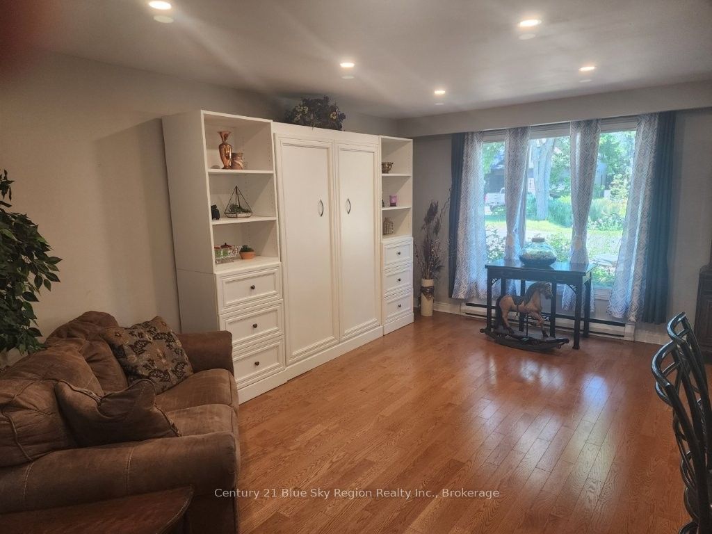 14 Birch Street Property Photo 10