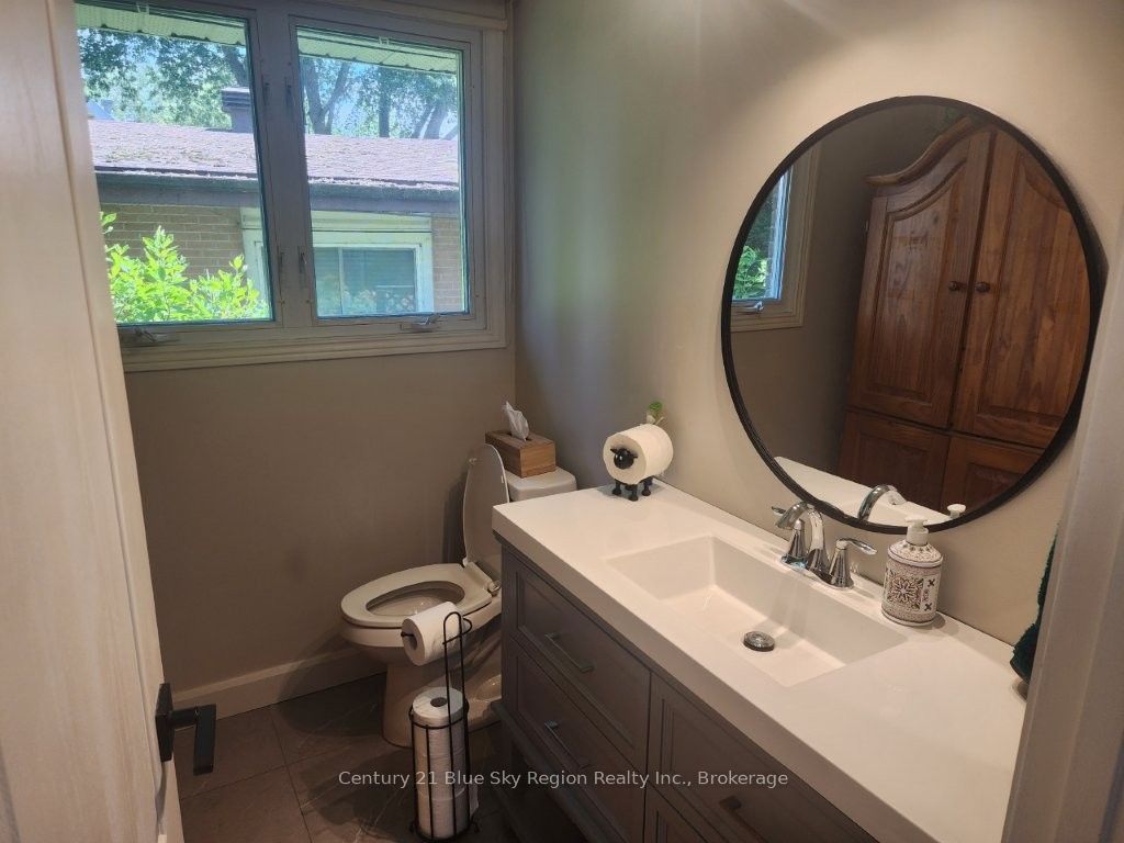 14 Birch Street Property Photo 15