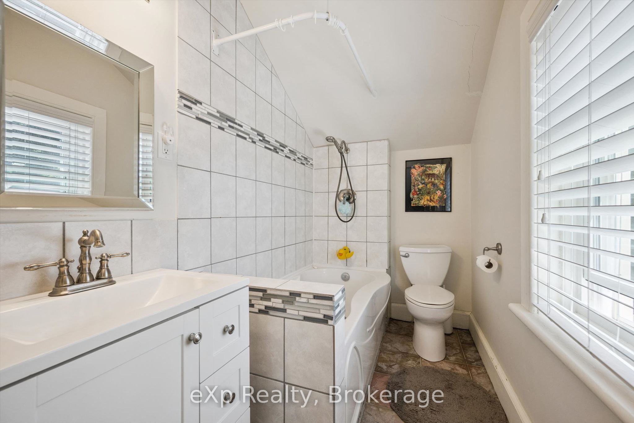 650 St David St Property Photo 28