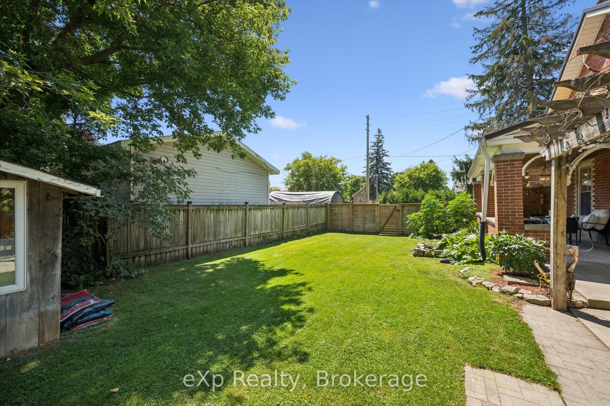 650 St David St Property Photo 40