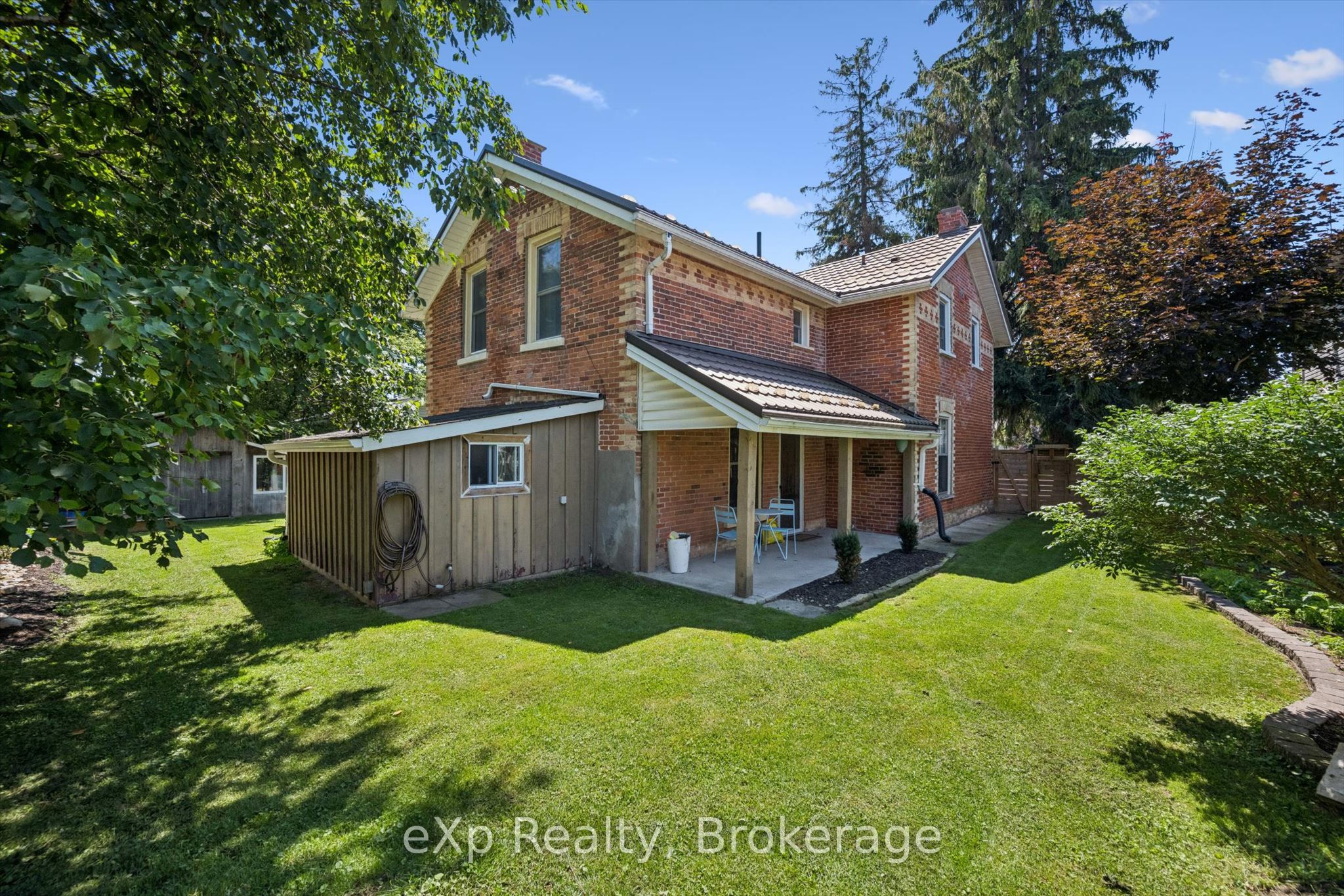 650 St David St Property Photo 42