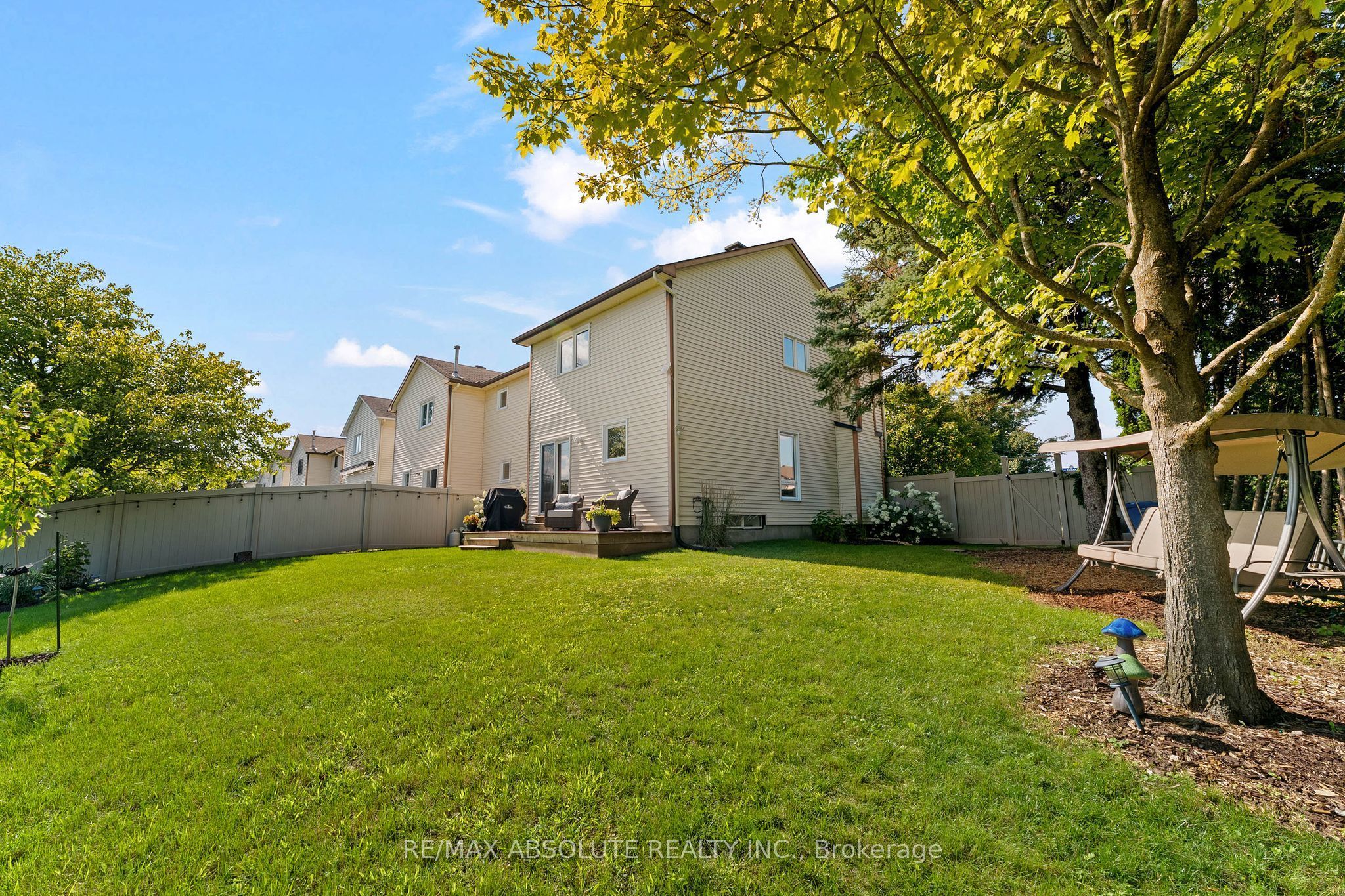 32 Greer Street Property Photo 19