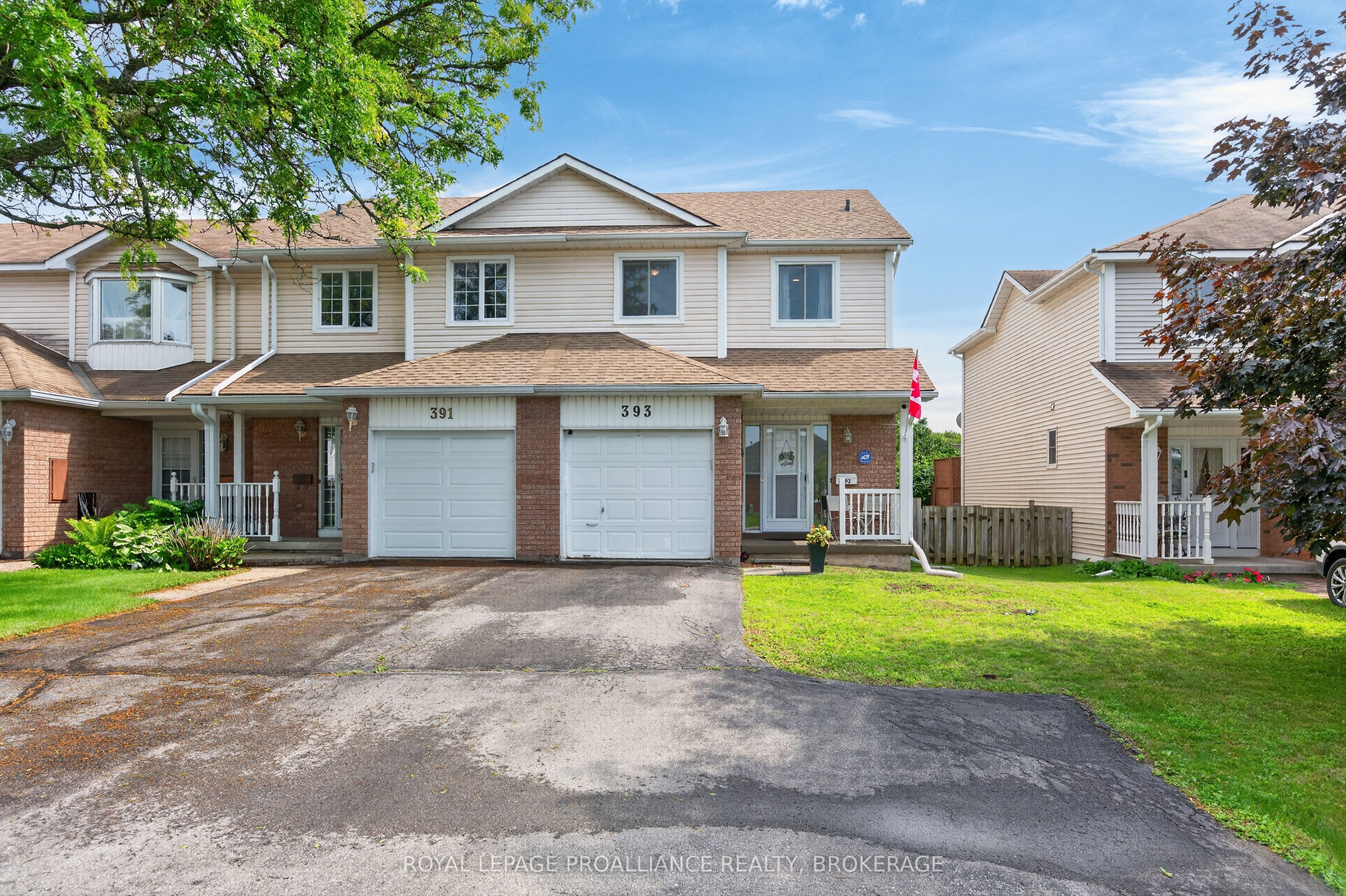 393 Malabar Drive Property Photo 1