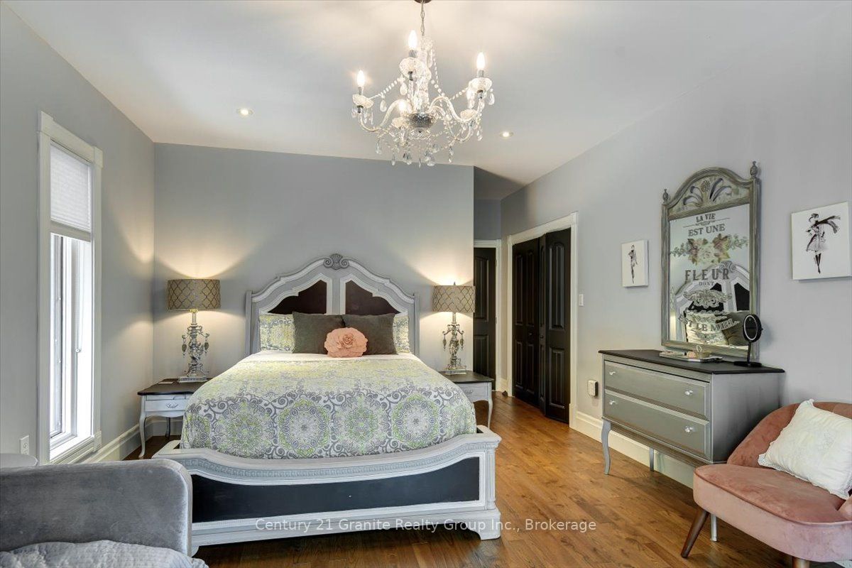41 Maple Street Property Photo 20