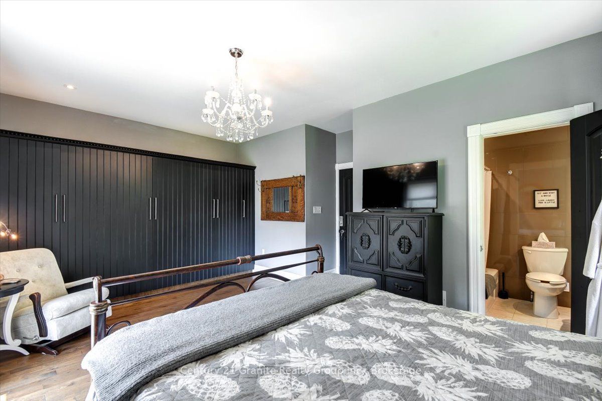41 Maple Street Property Photo 25
