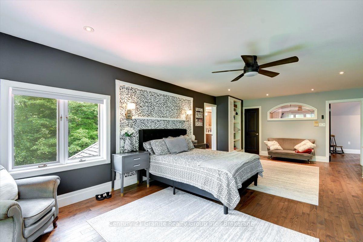 41 Maple Street Property Photo 27