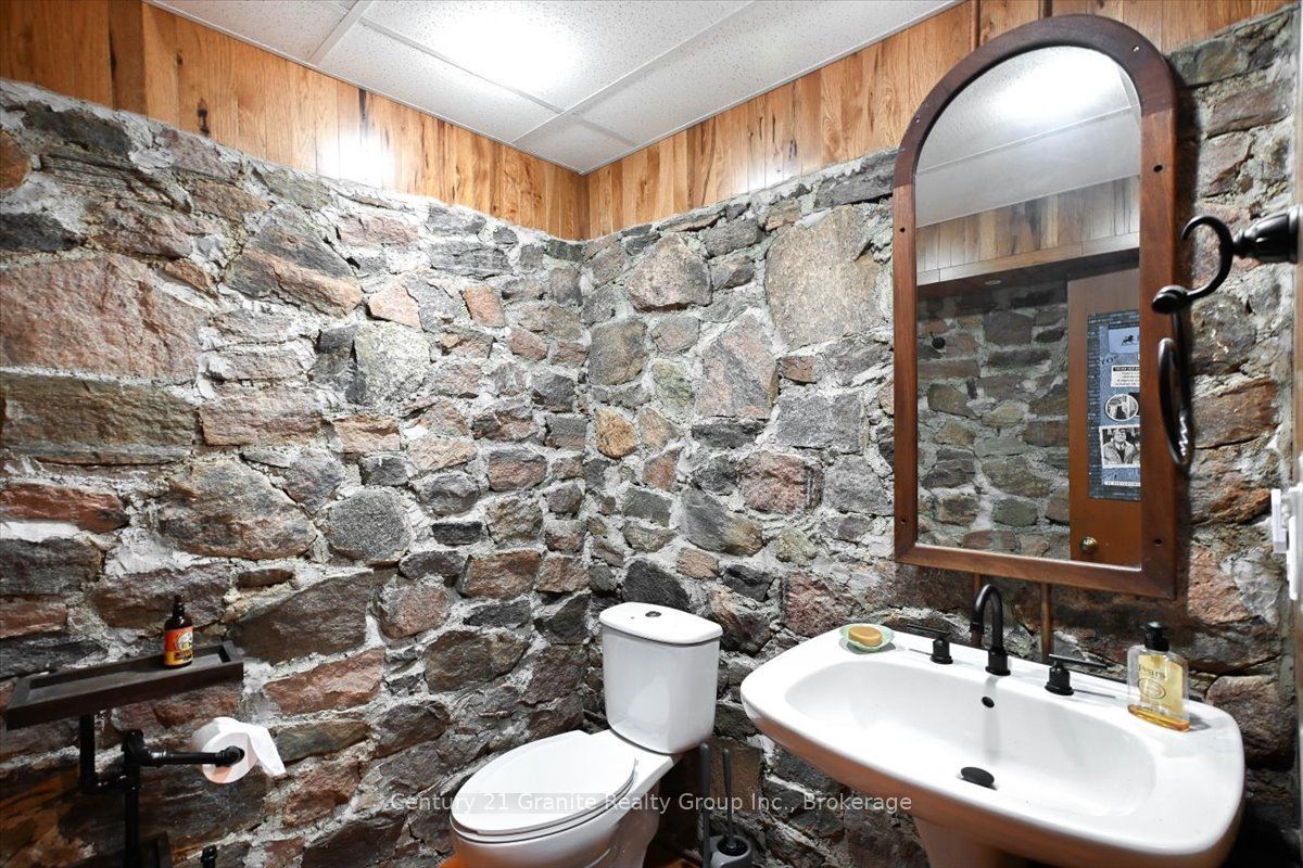 41 Maple Street Property Photo 42