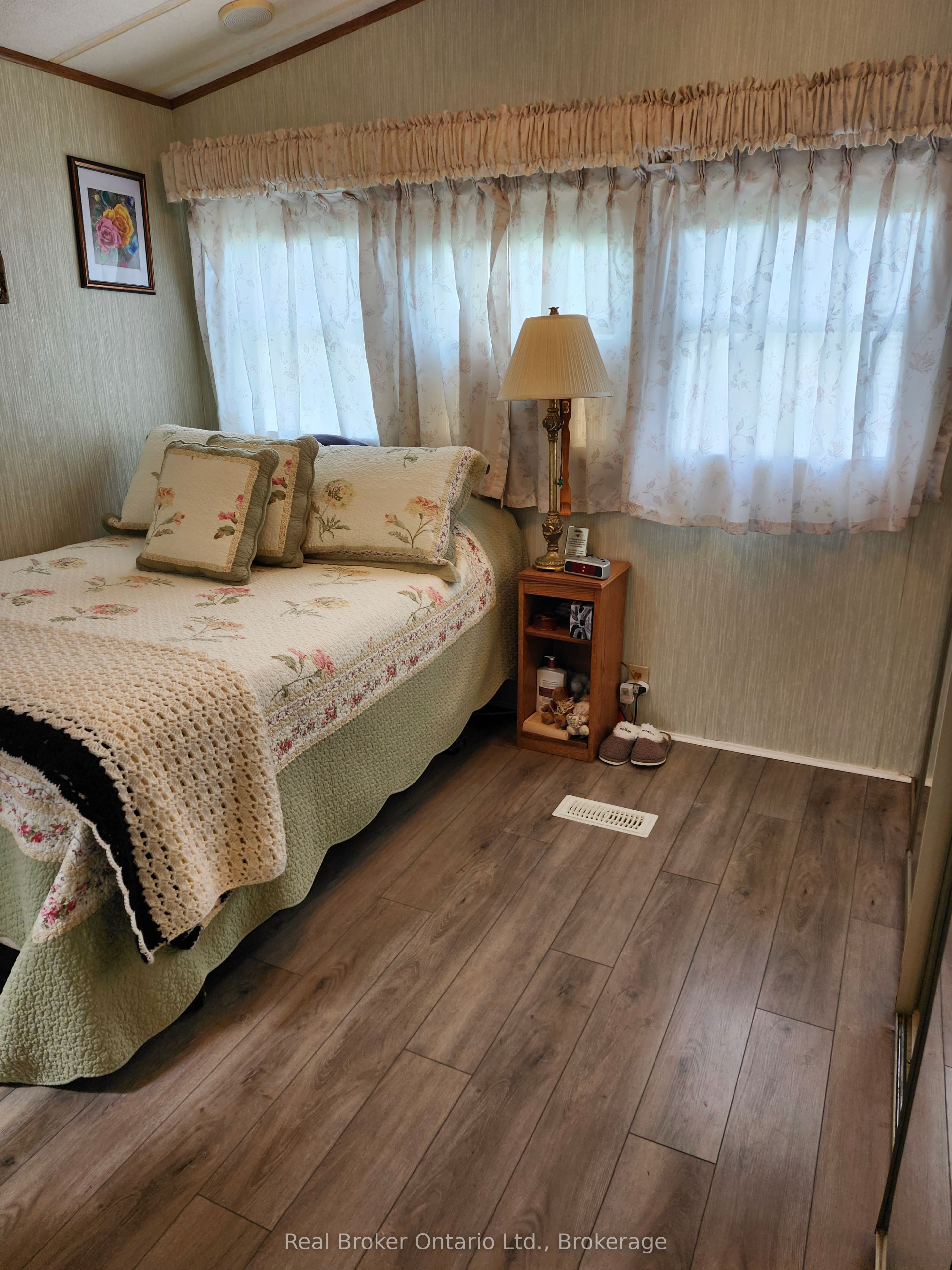 524 Poplar Place Property Photo 23