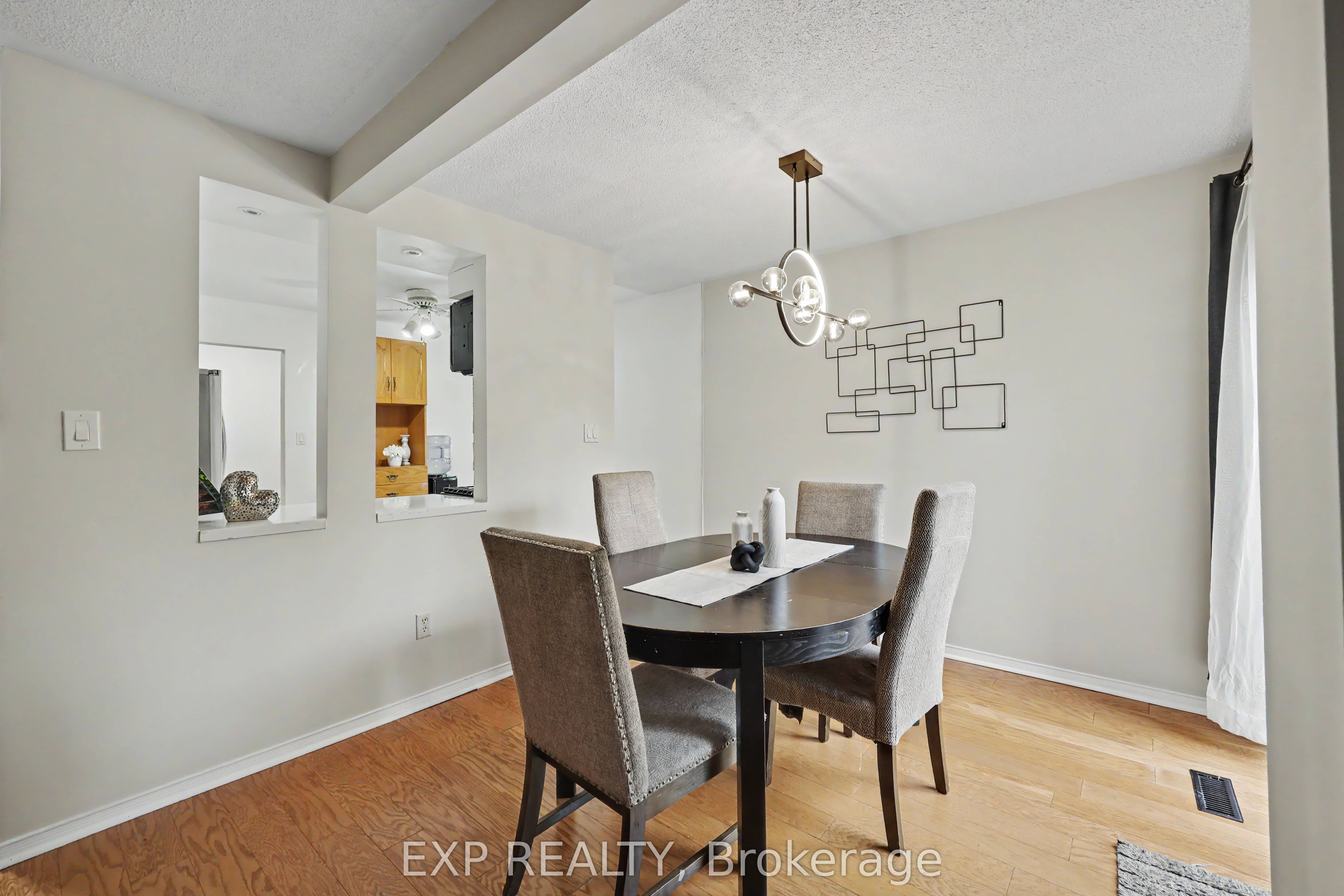 38 Elora Drive 47 Property Photo 13