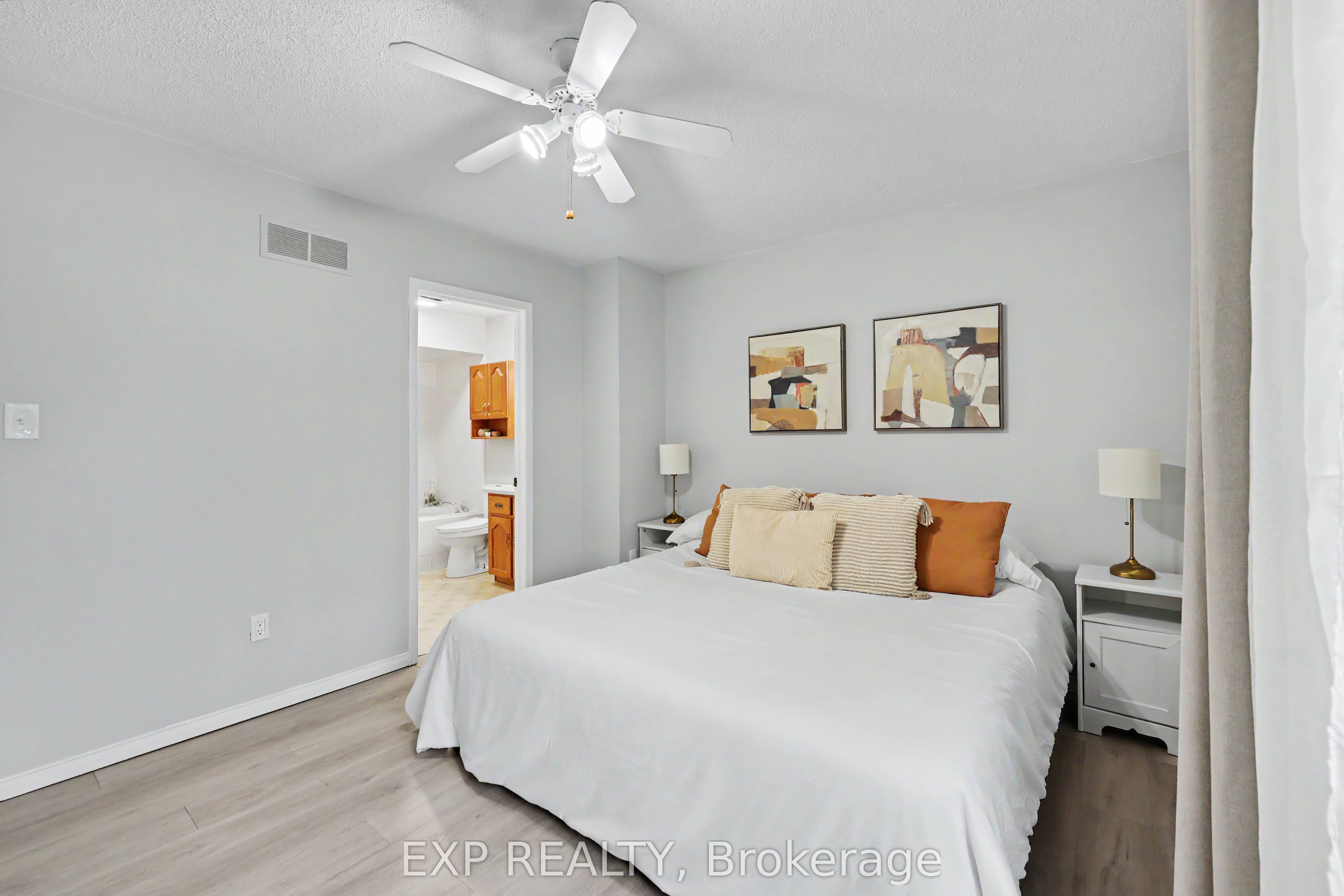 38 Elora Drive 47 Property Photo 18