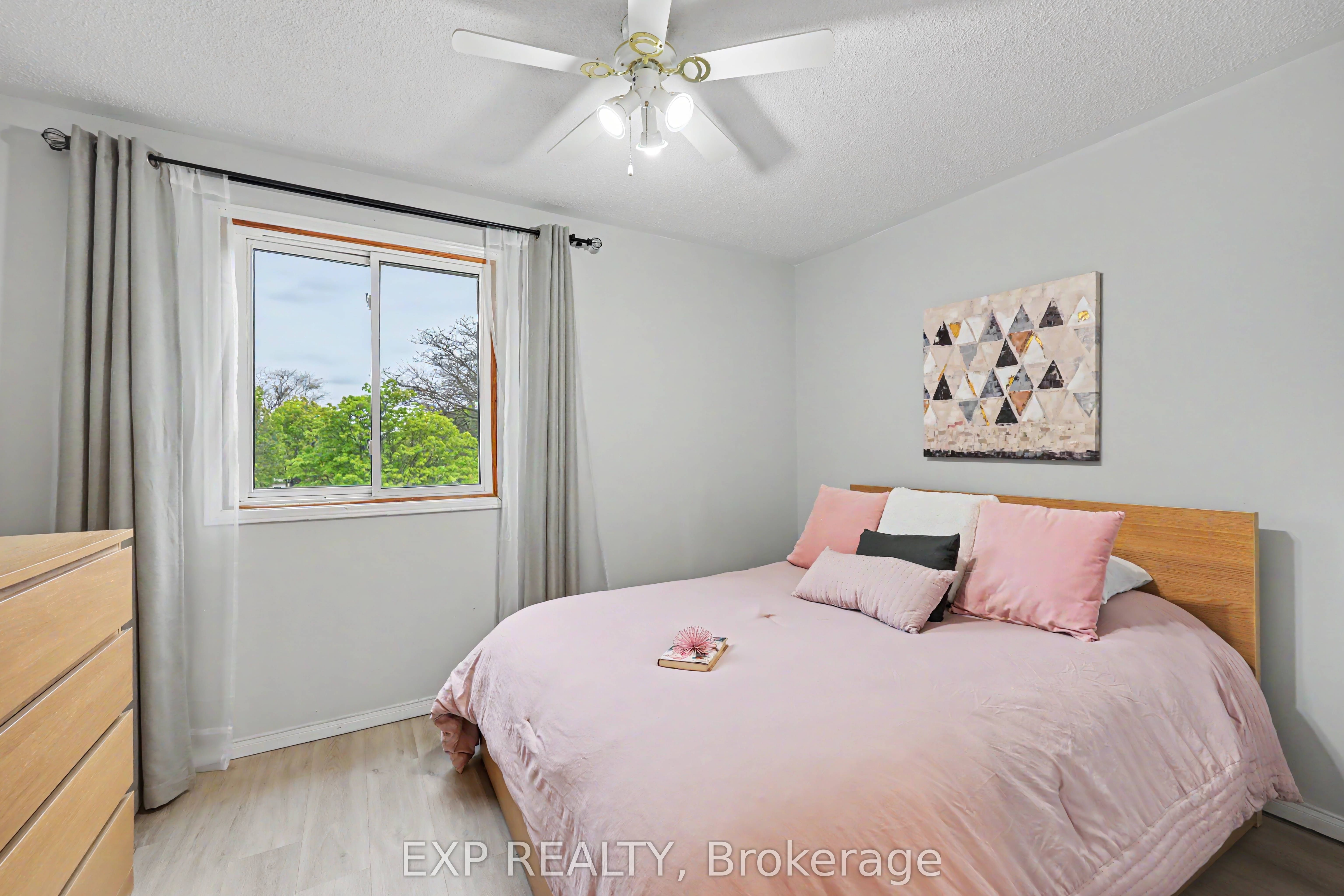 38 Elora Drive 47 Property Photo 21
