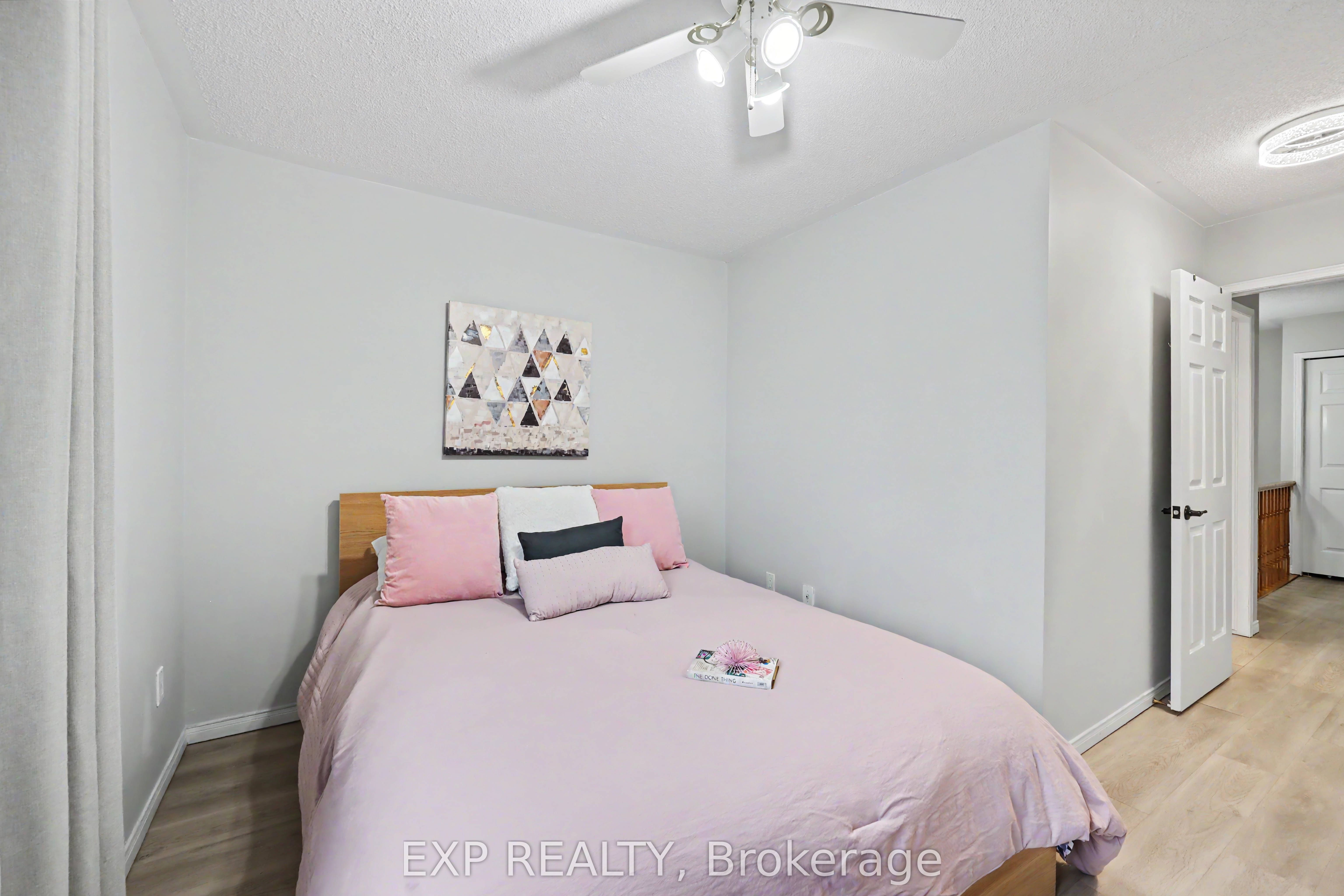 38 Elora Drive 47 Property Photo 22