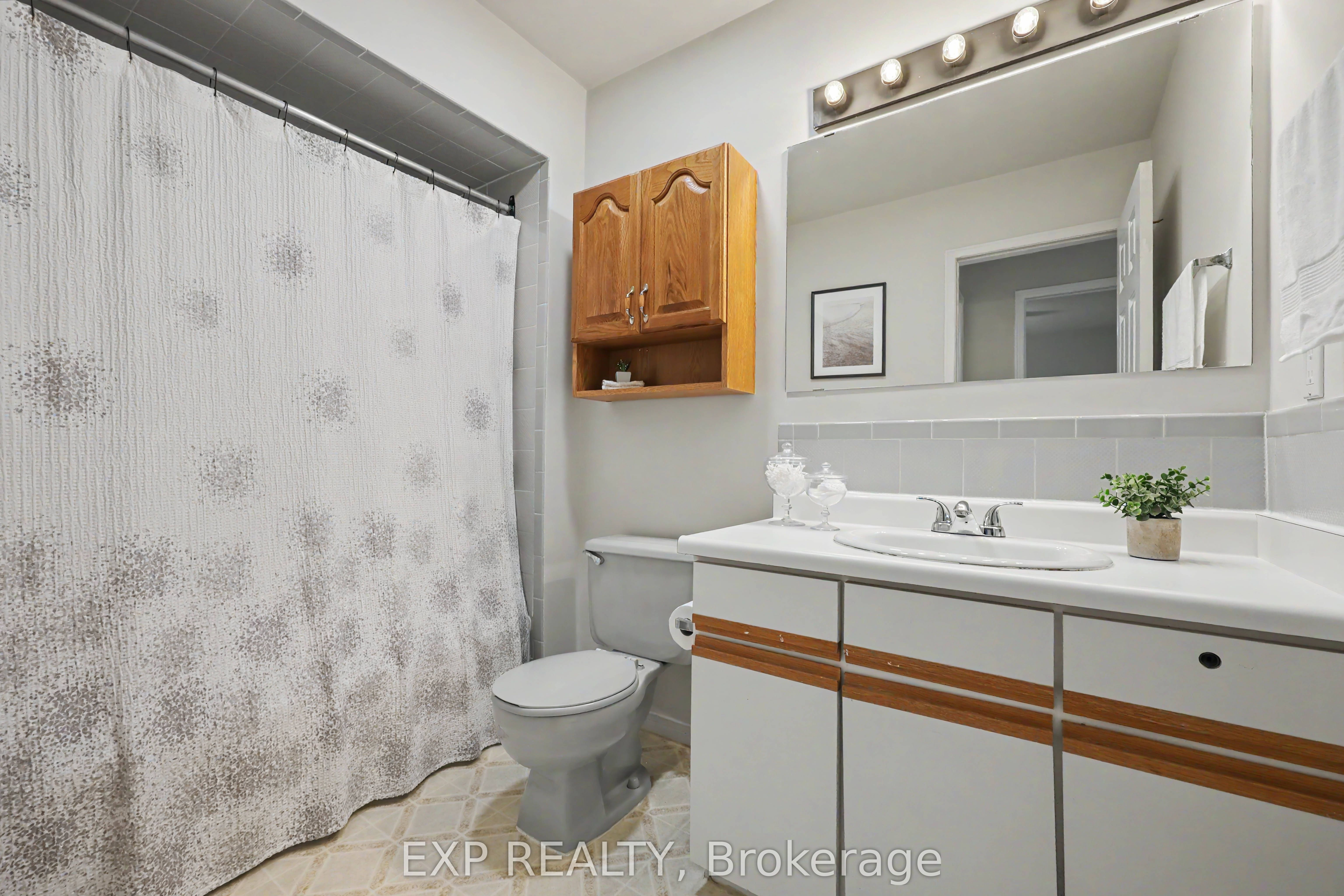 38 Elora Drive 47 Property Photo 23