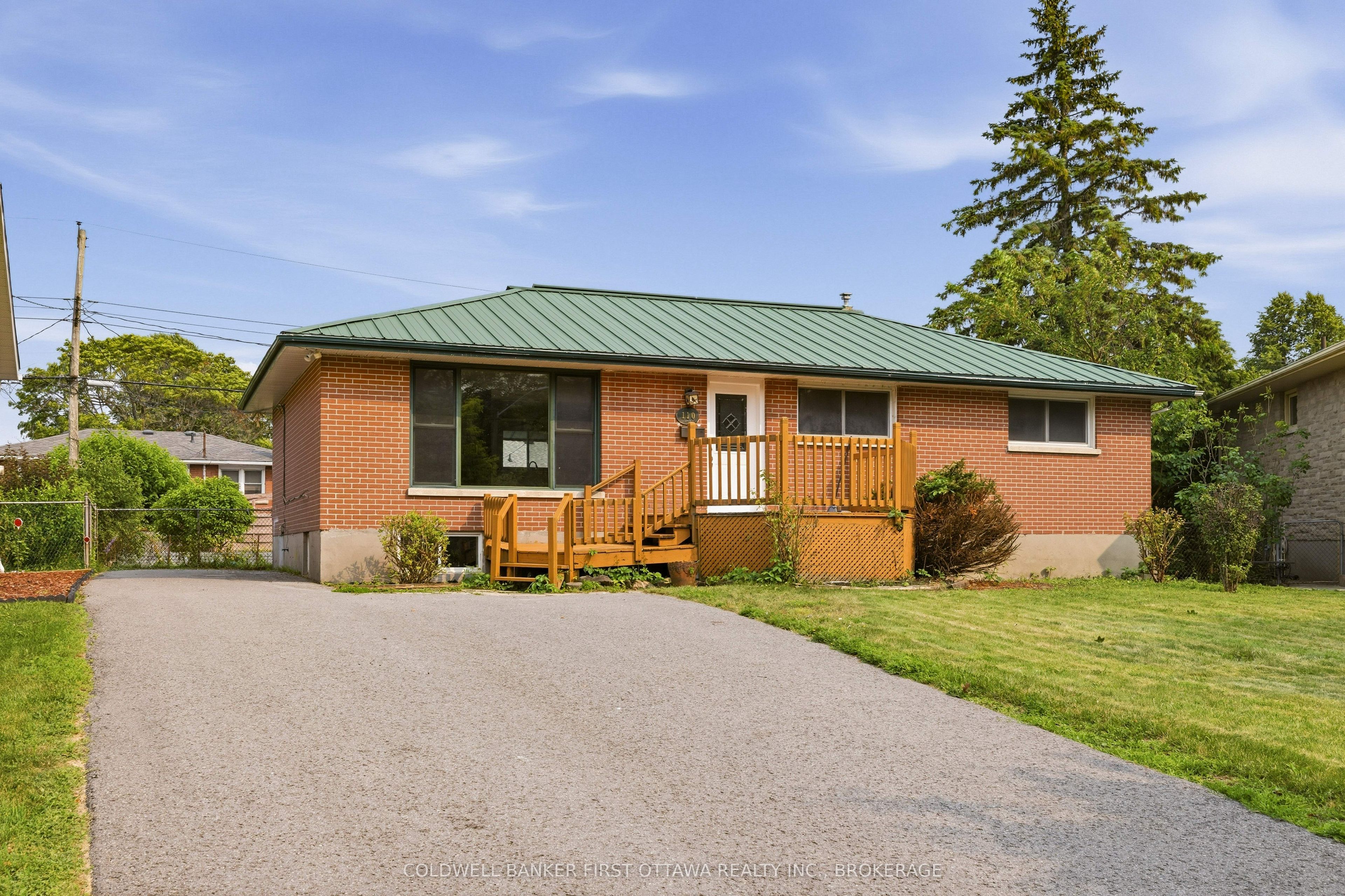 110 Liddell Crescent Property Photo 1