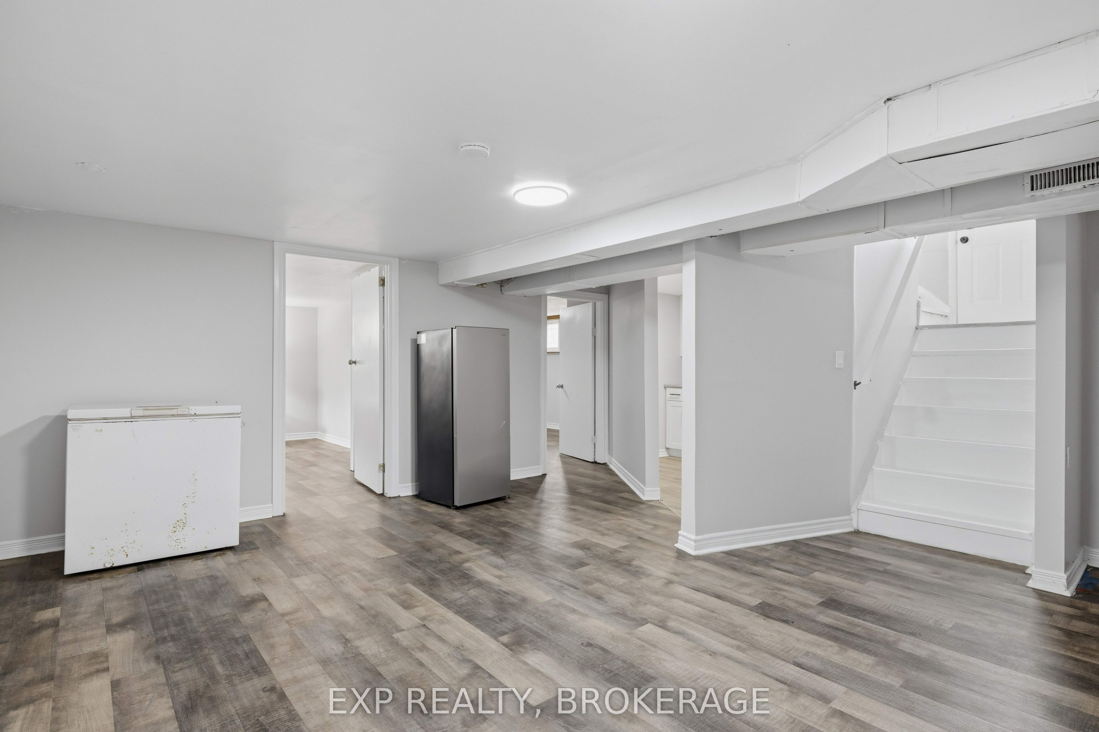 110 Liddell Crescent Property Photo 30