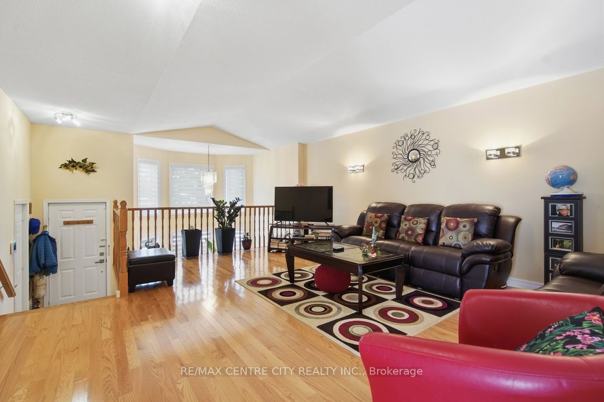 825 Railton Avenue Property Photo 11