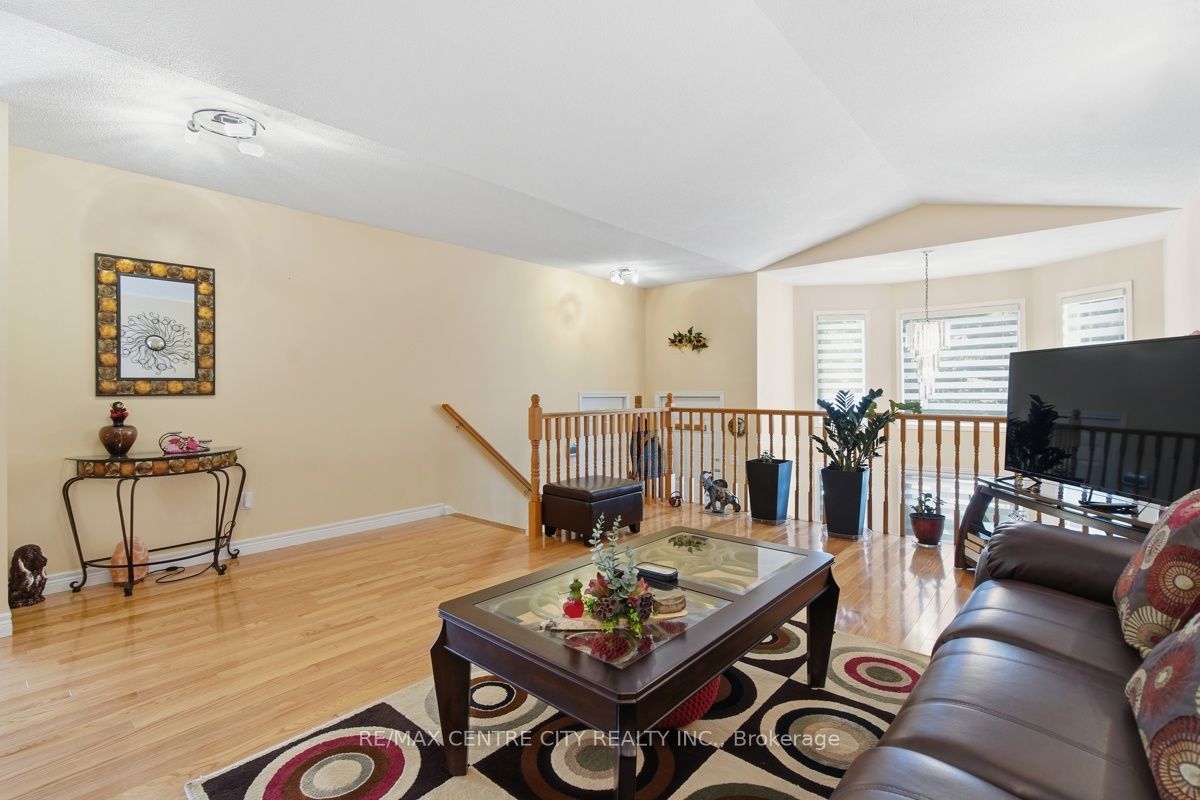 825 Railton Avenue Property Photo 12
