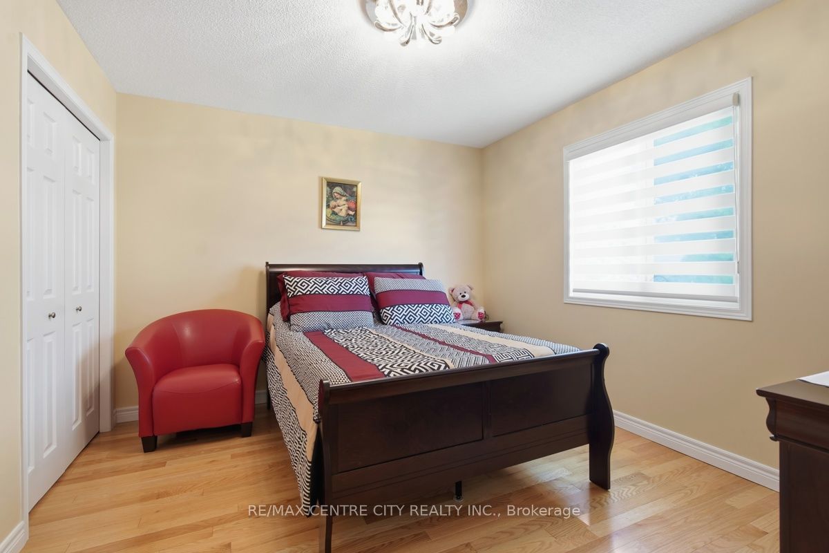 825 Railton Avenue Property Photo 23