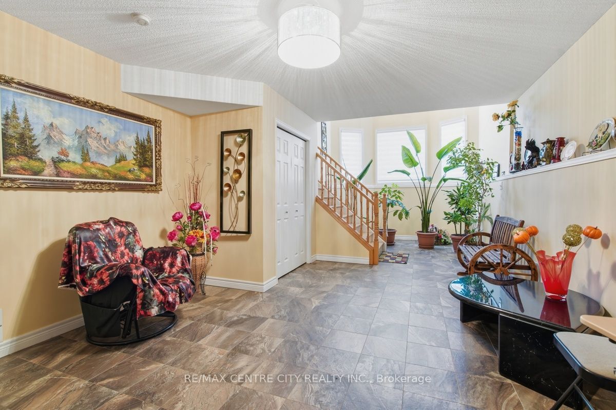 825 Railton Avenue Property Photo 28