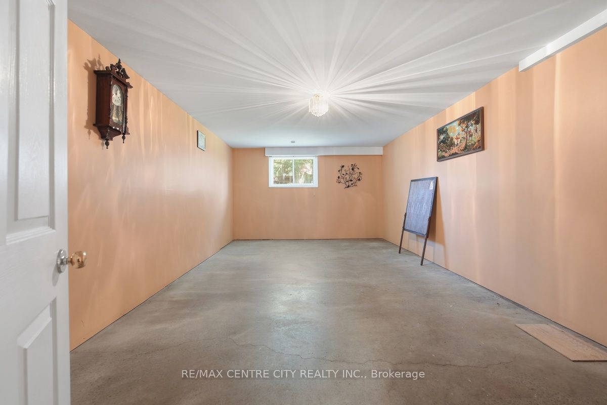 825 Railton Avenue Property Photo 31