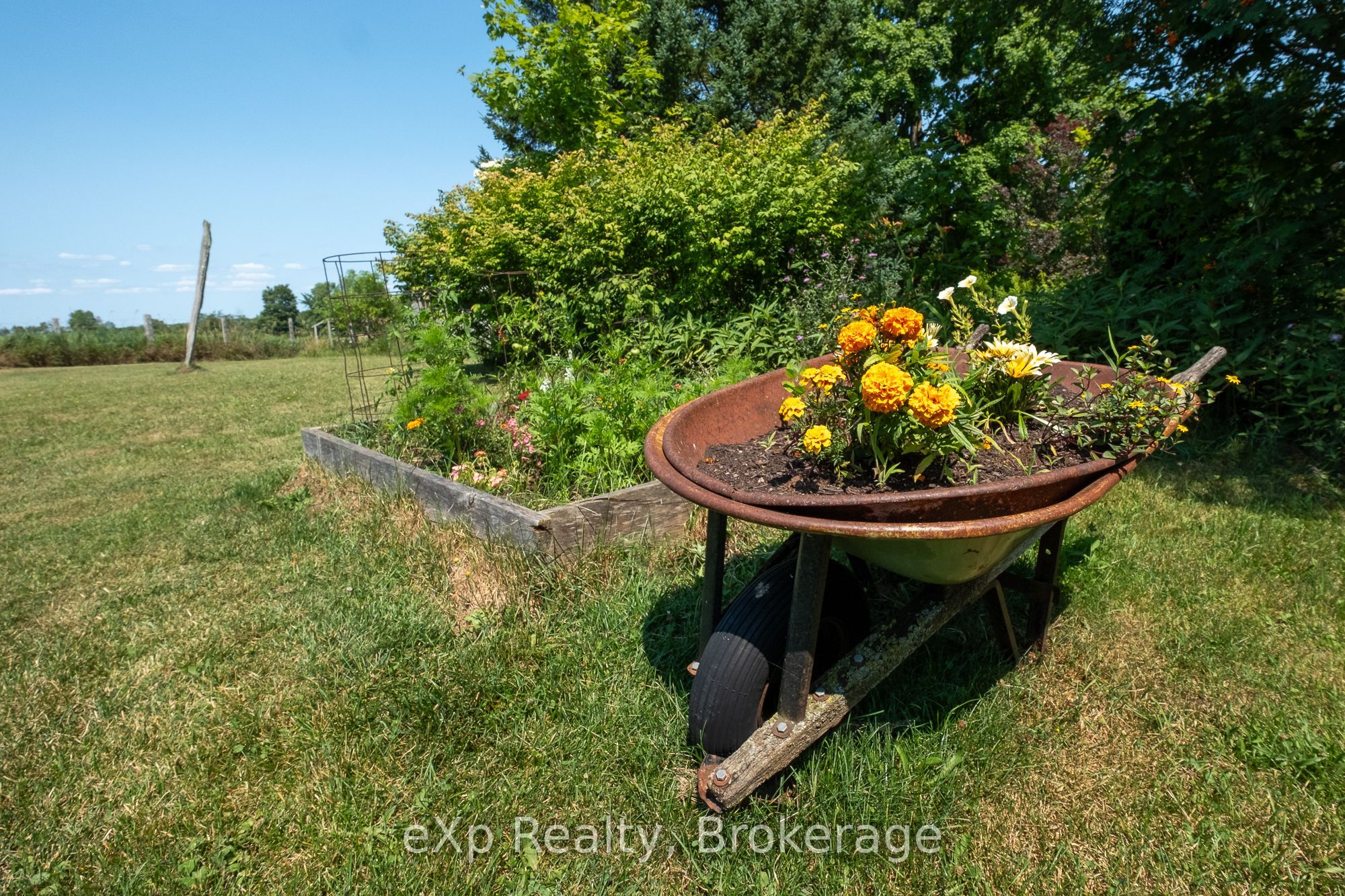 742649 Sideroad 4b Property Photo 25