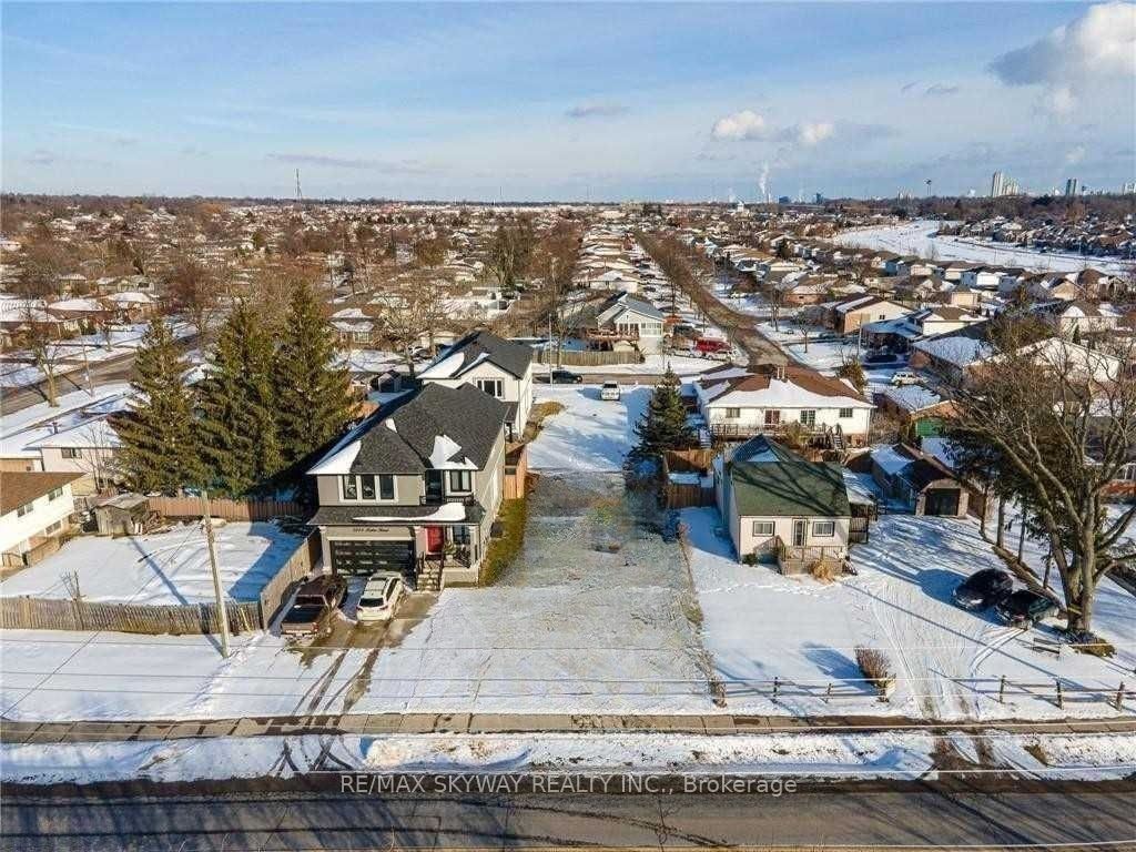5084 Kalar Niagara Falls Road Property Photo 3