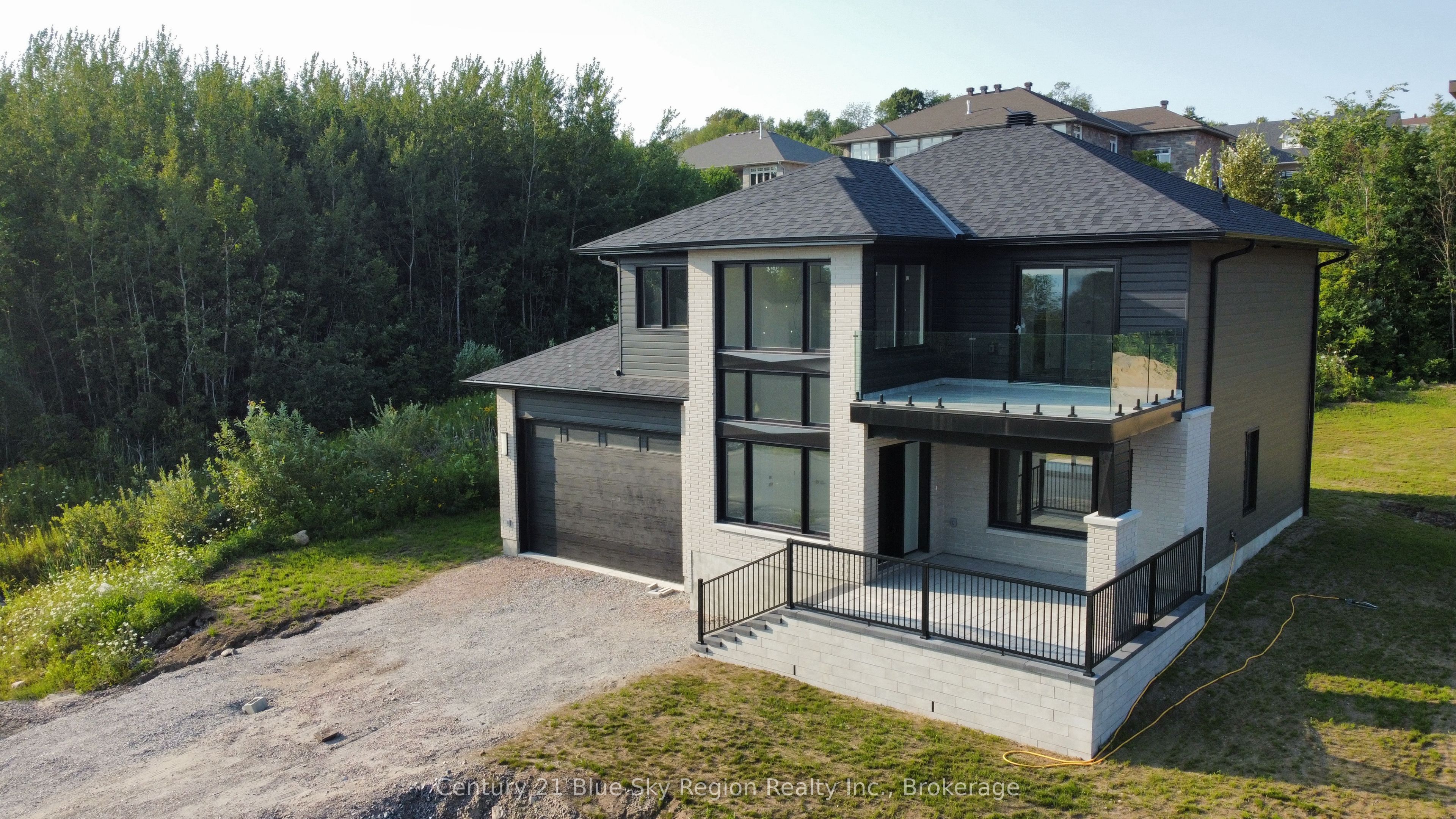 79 Kenreta Drive Property Photo 2
