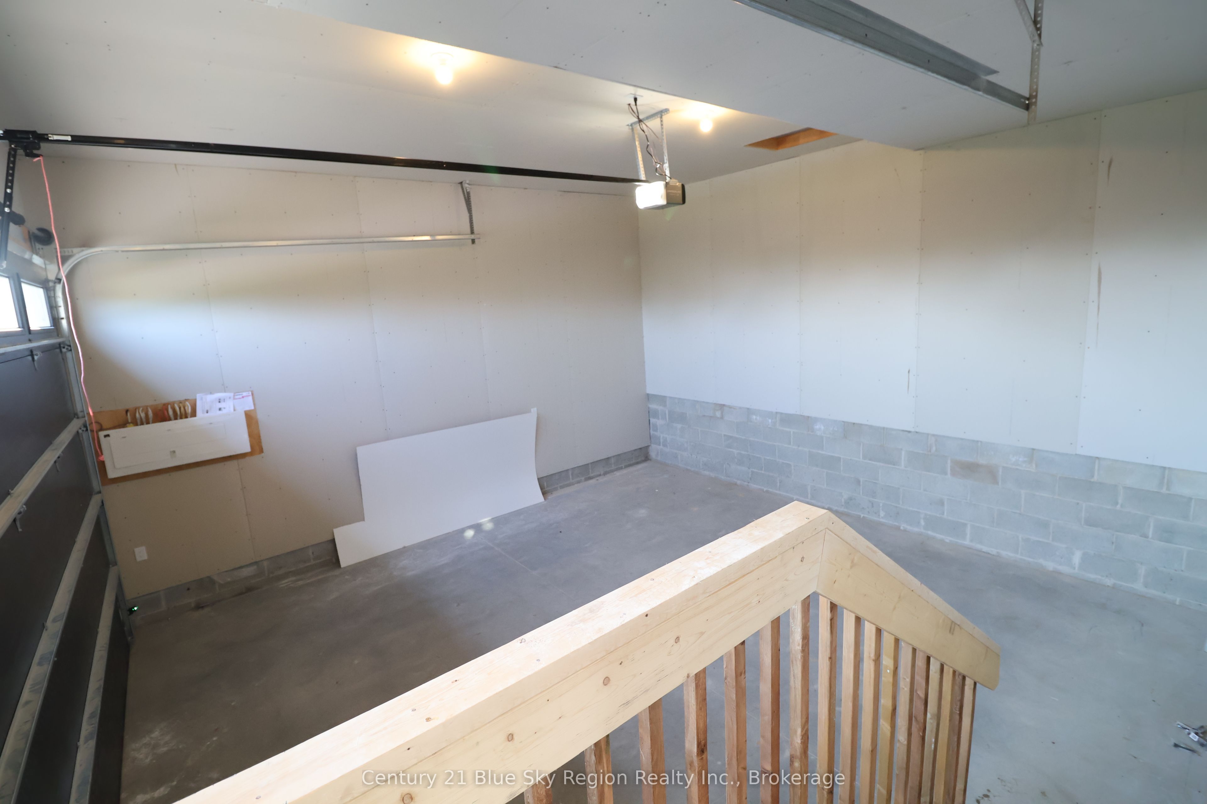 79 Kenreta Drive Property Photo 32