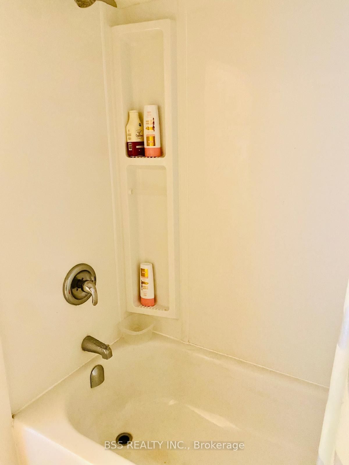 297 Sherbrooke Street Property Photo 17
