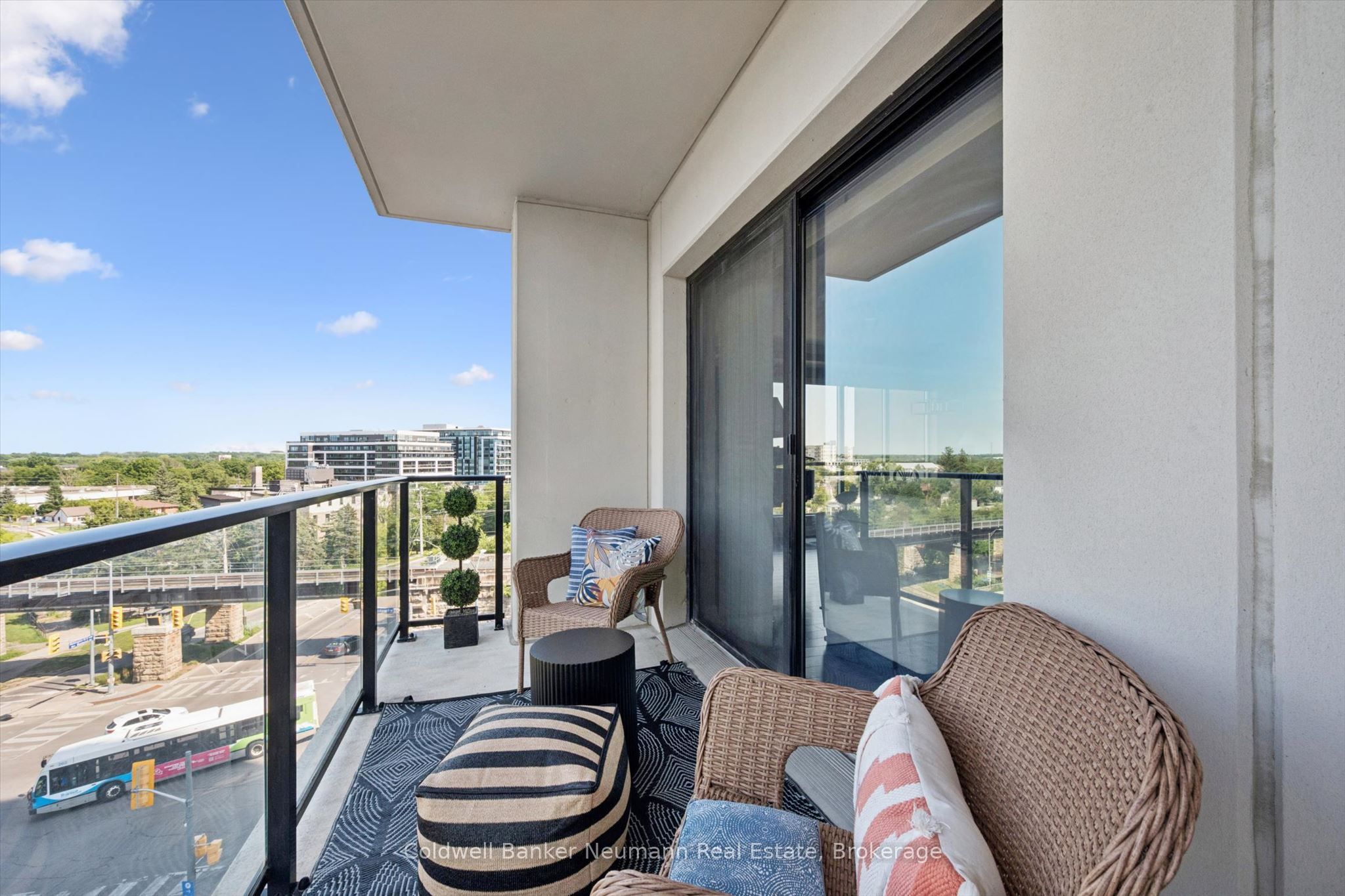 160 Macdonell Street 504 Property Photo 29
