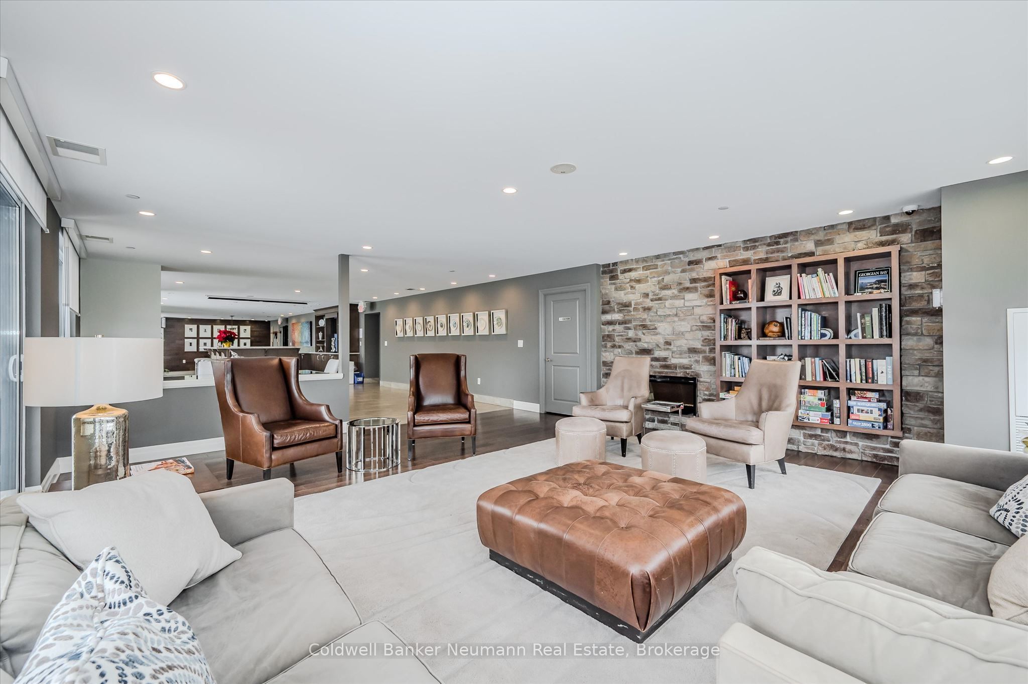 160 Macdonell Street 504 Property Photo 35