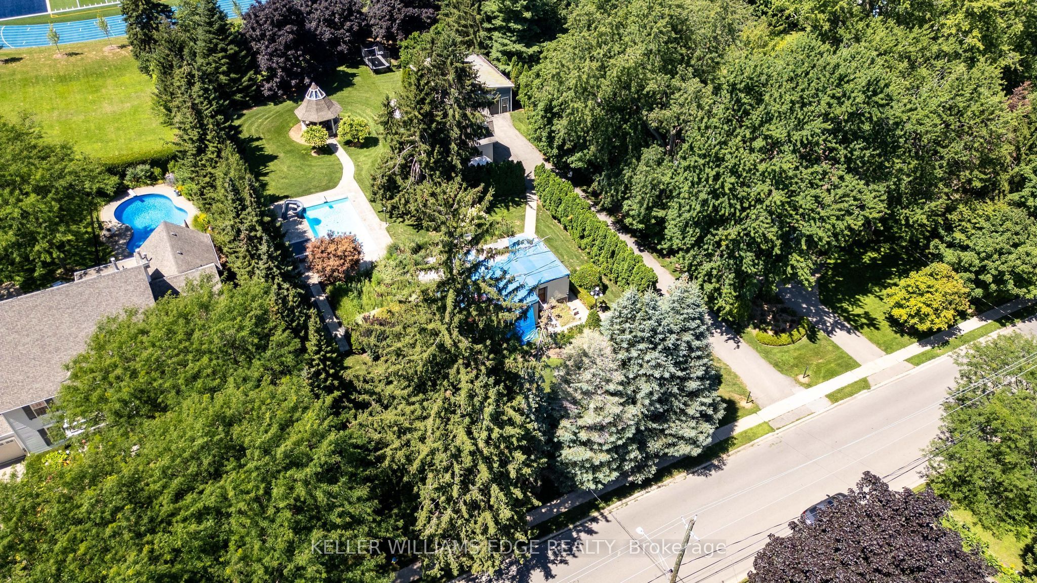 21 Kerman Avenue Property Photo 1