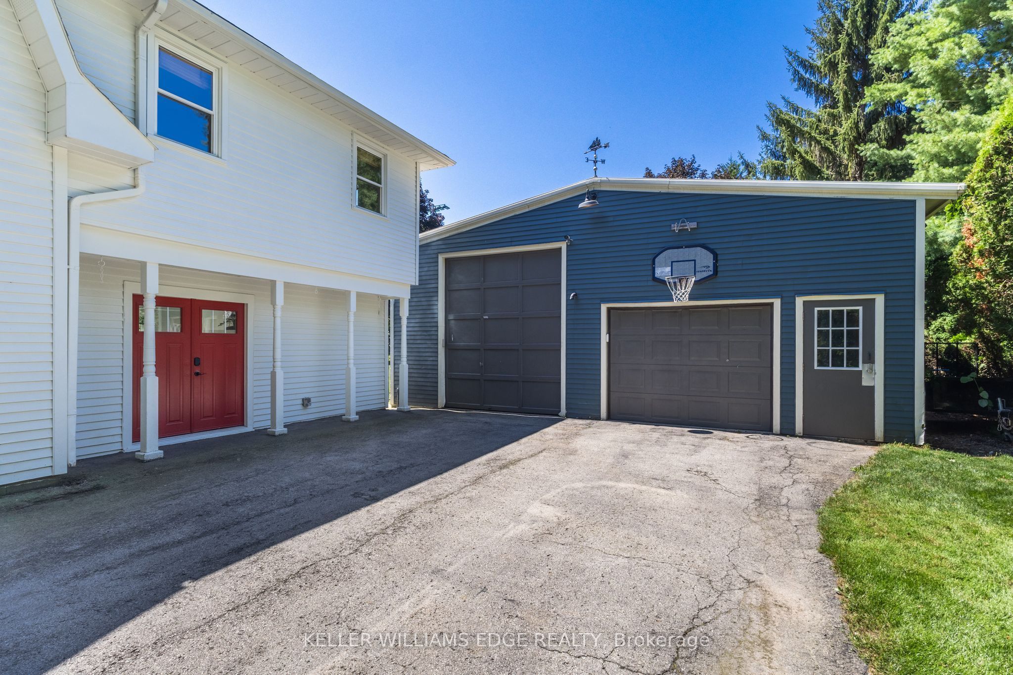 21 Kerman Avenue Property Photo 10
