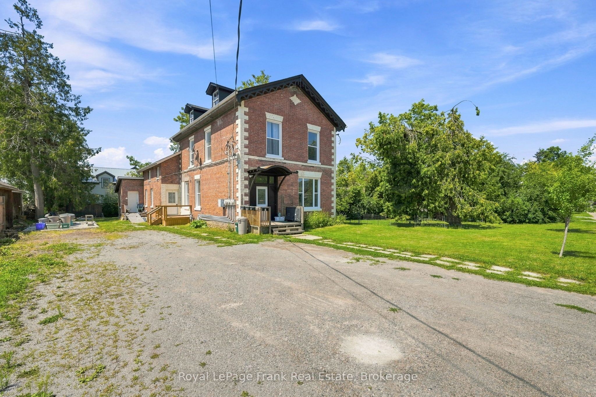 25 Mill Street Property Photo 3
