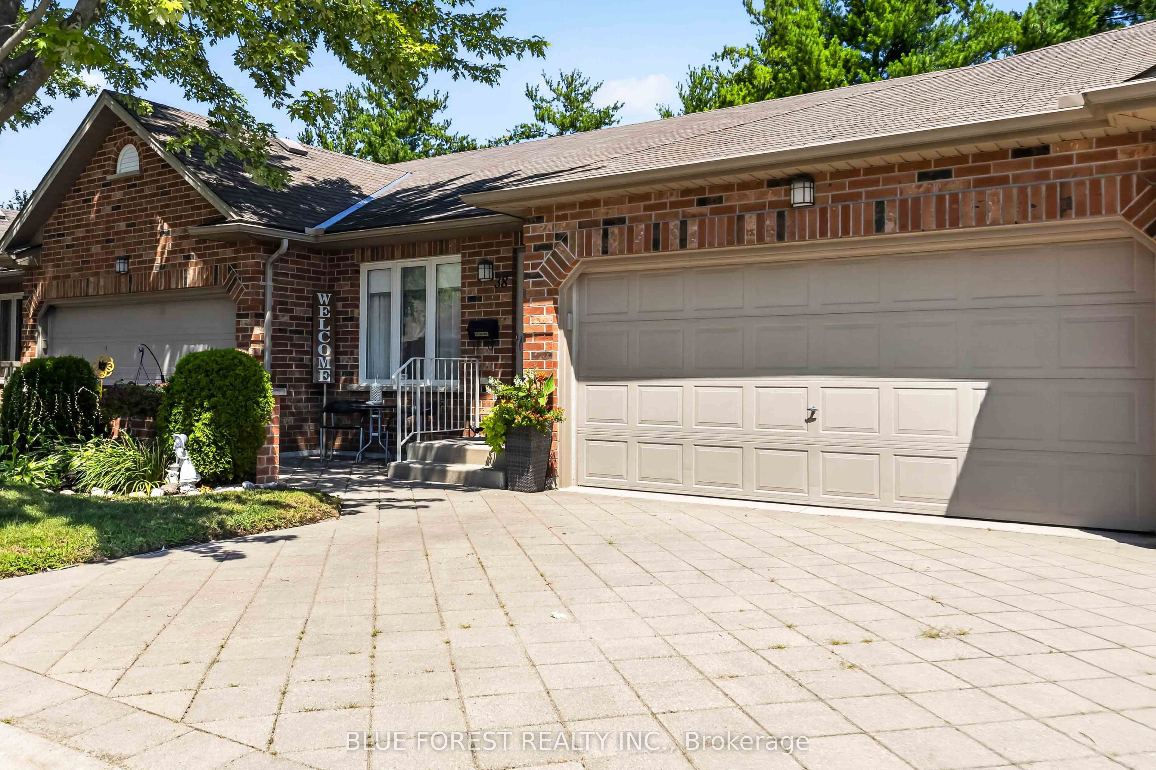 43 Capulet Walk 38 Property Photo 3