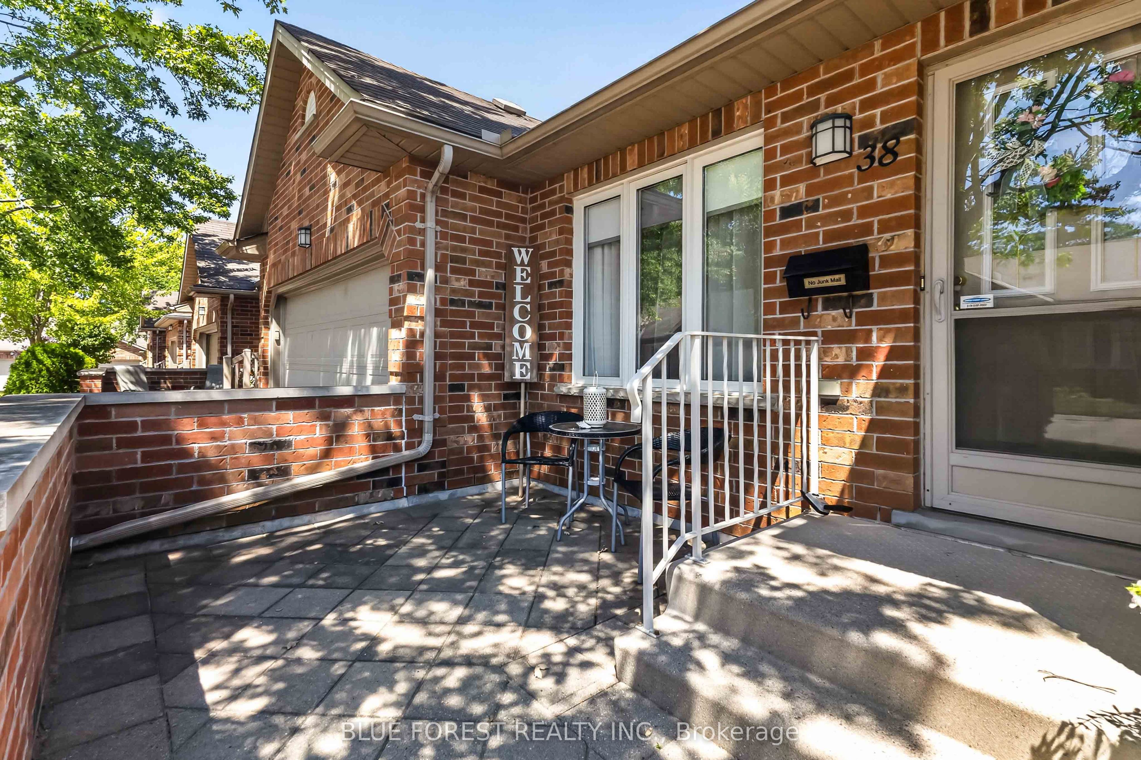 43 Capulet Walk 38 Property Photo 4
