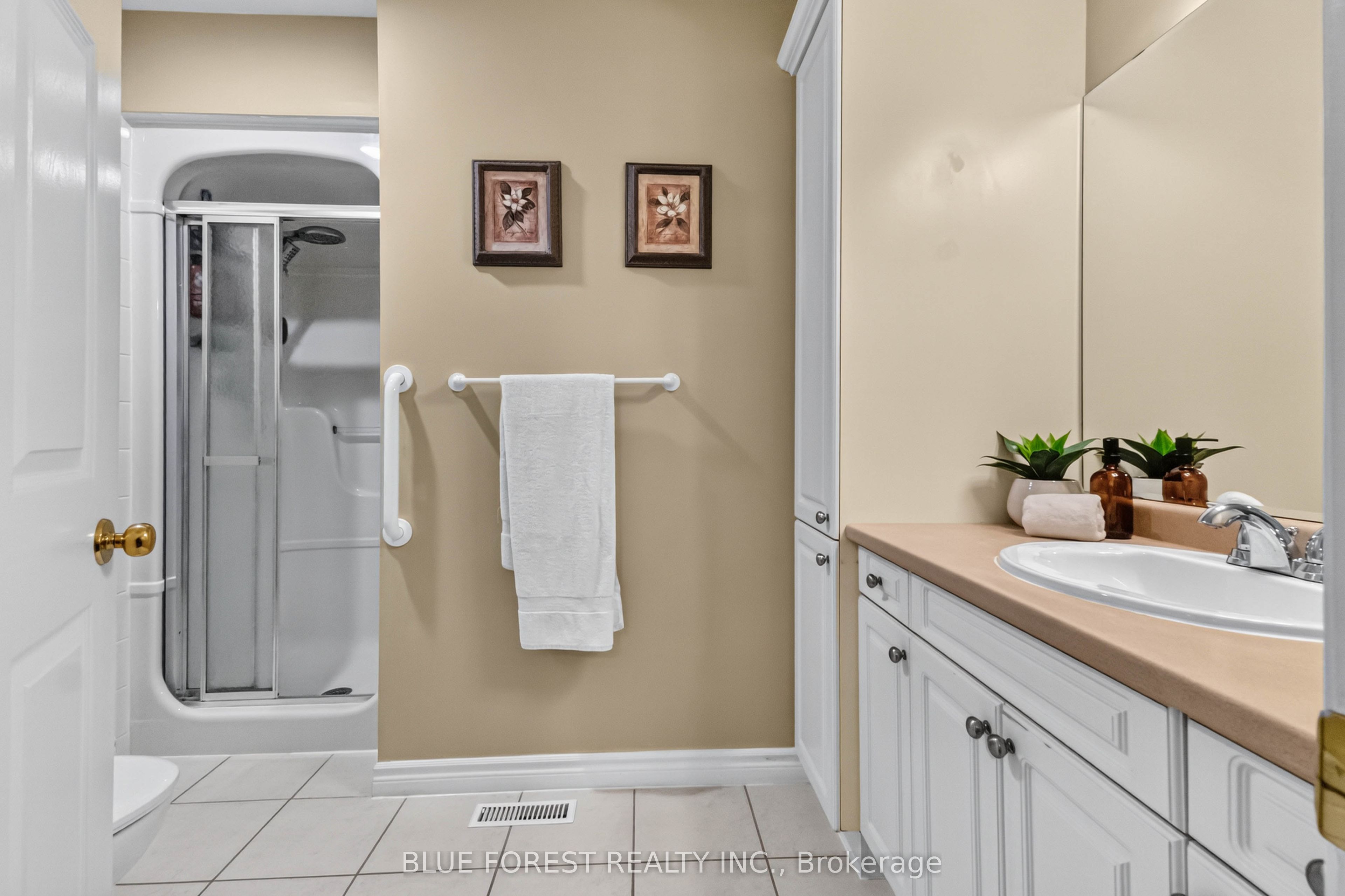 43 Capulet Walk 38 Property Photo 22