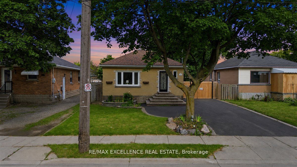 627 Upper Sherman Avenue Property Photo 3