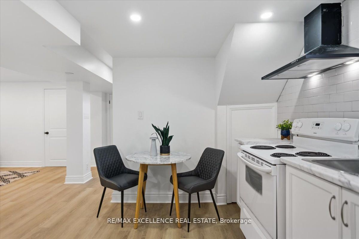 627 Upper Sherman Avenue Property Photo 15