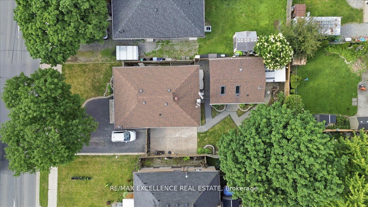 627 Upper Sherman Avenue Property Photo 28