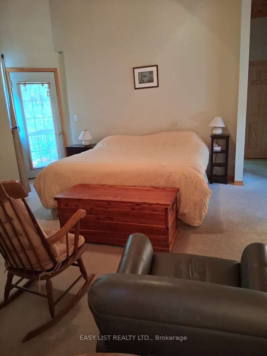 175 Old Man's Lake Lane Property Photo 29